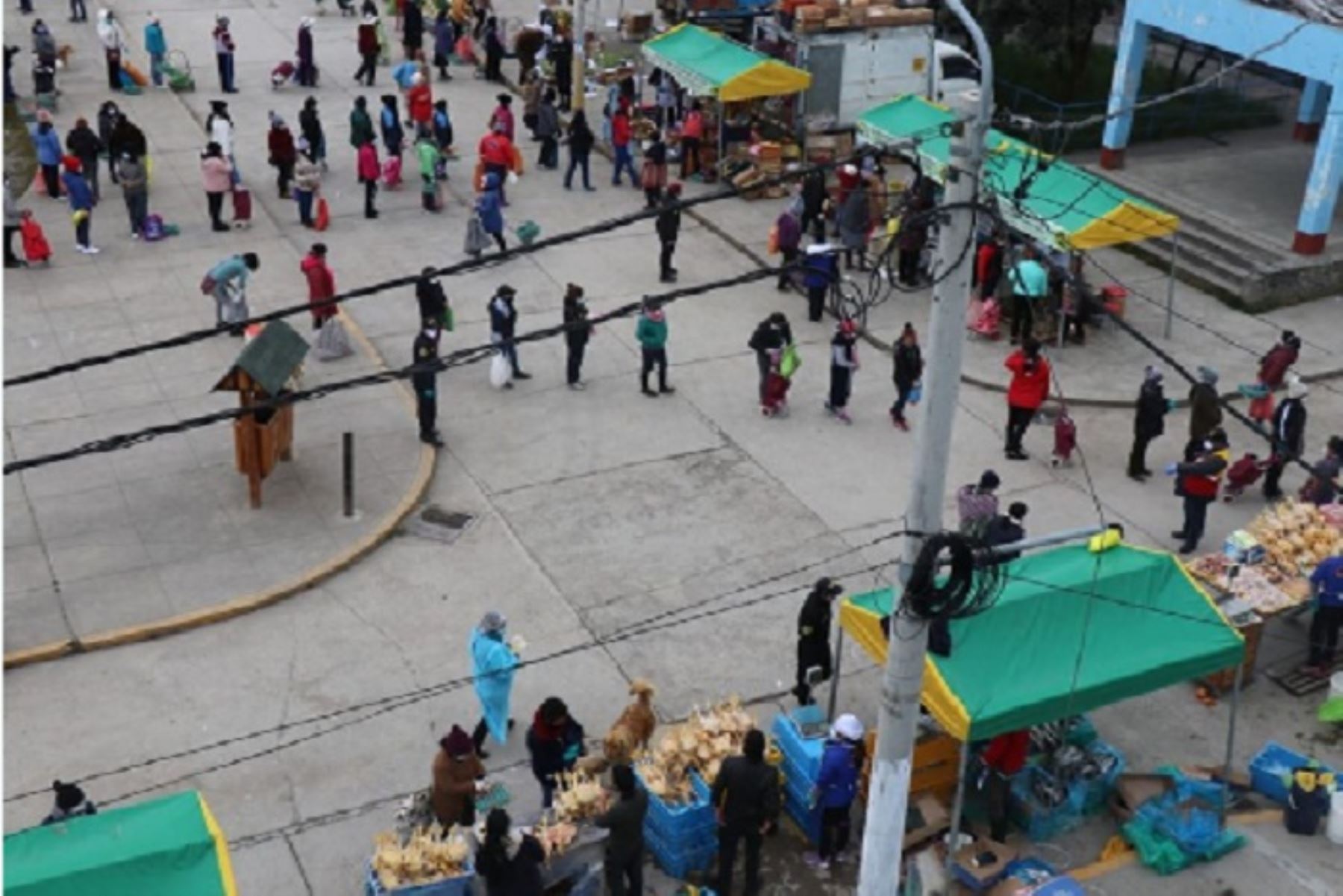Mercado itinerante “De la chacra a la olla” llegó a Pasco y se realizó en el Parque Universitario del distrito de Yanacancha