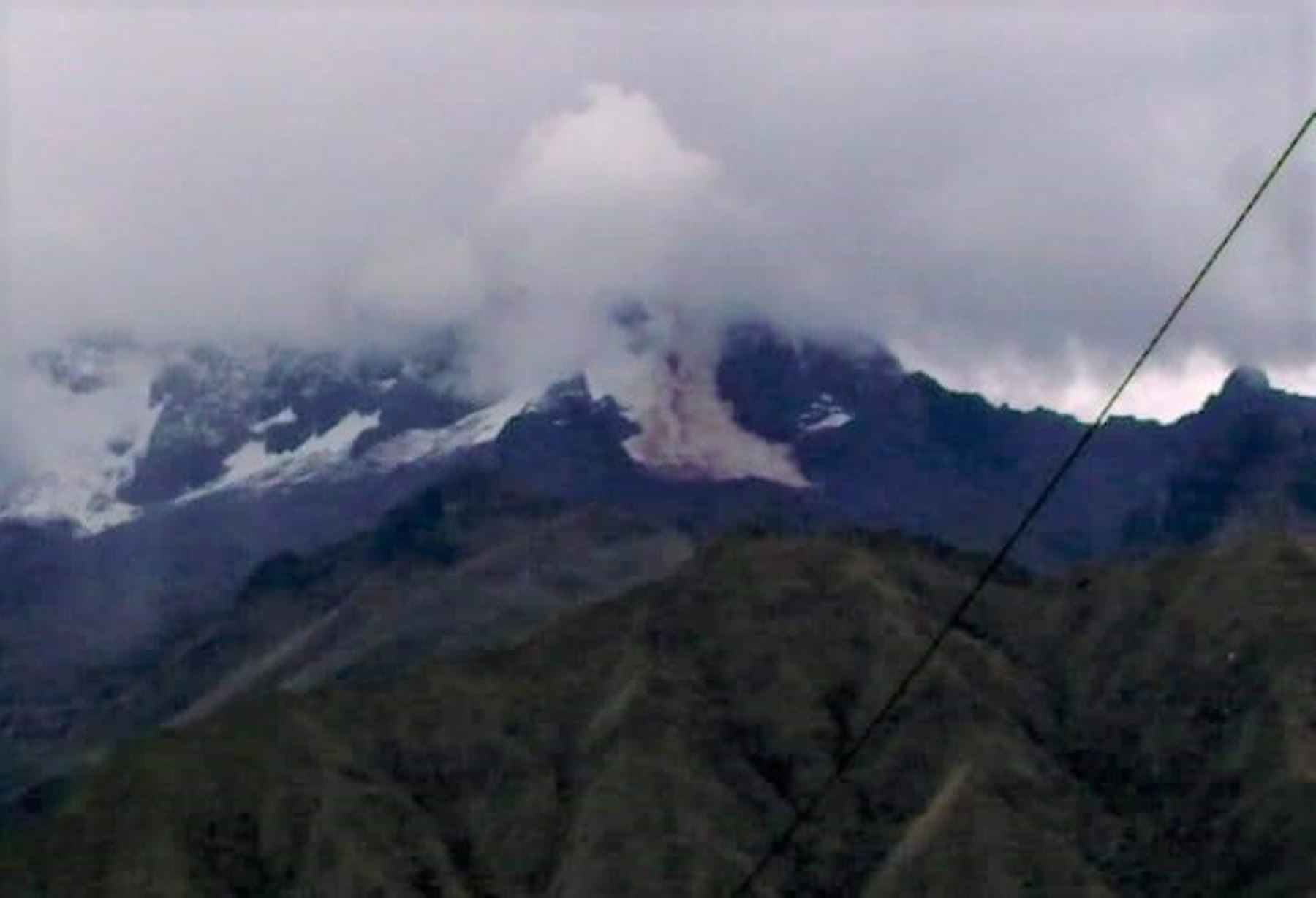 Autoridades municipales alertaron por el desprendimiento de masa de hielo del nevado San Juan, ubicado en la provincia de Urubamba, en Cusco. ANDINA/Difusión