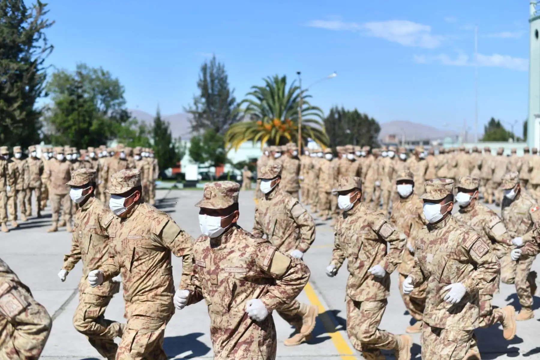 Reservistas en Arequipa se integran  a los cuarteles del Ejercito del Perú para hacer nuevamente su servicio y apoyar acciones contra el coronavirus.
Foto :Cortesía /Diego Ramos