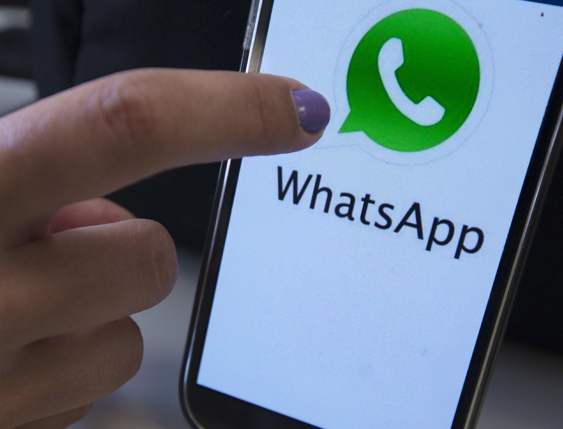 WhatsApp habilitará las reacciones con emojis en los chats