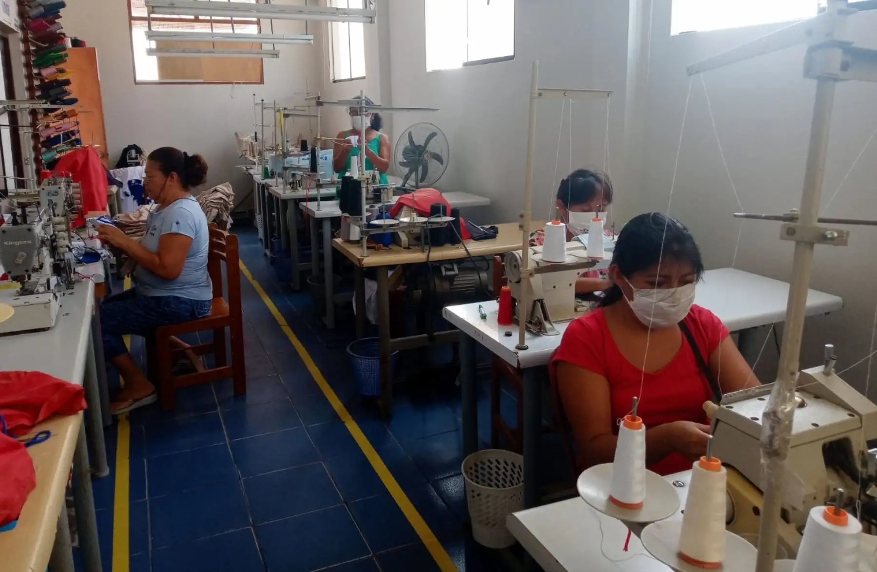 El Gobierno Regional de Piura adquirirá más de 100,000 mascarillas que serán confeccionadas por las mype locales. ANDINA/Difusión