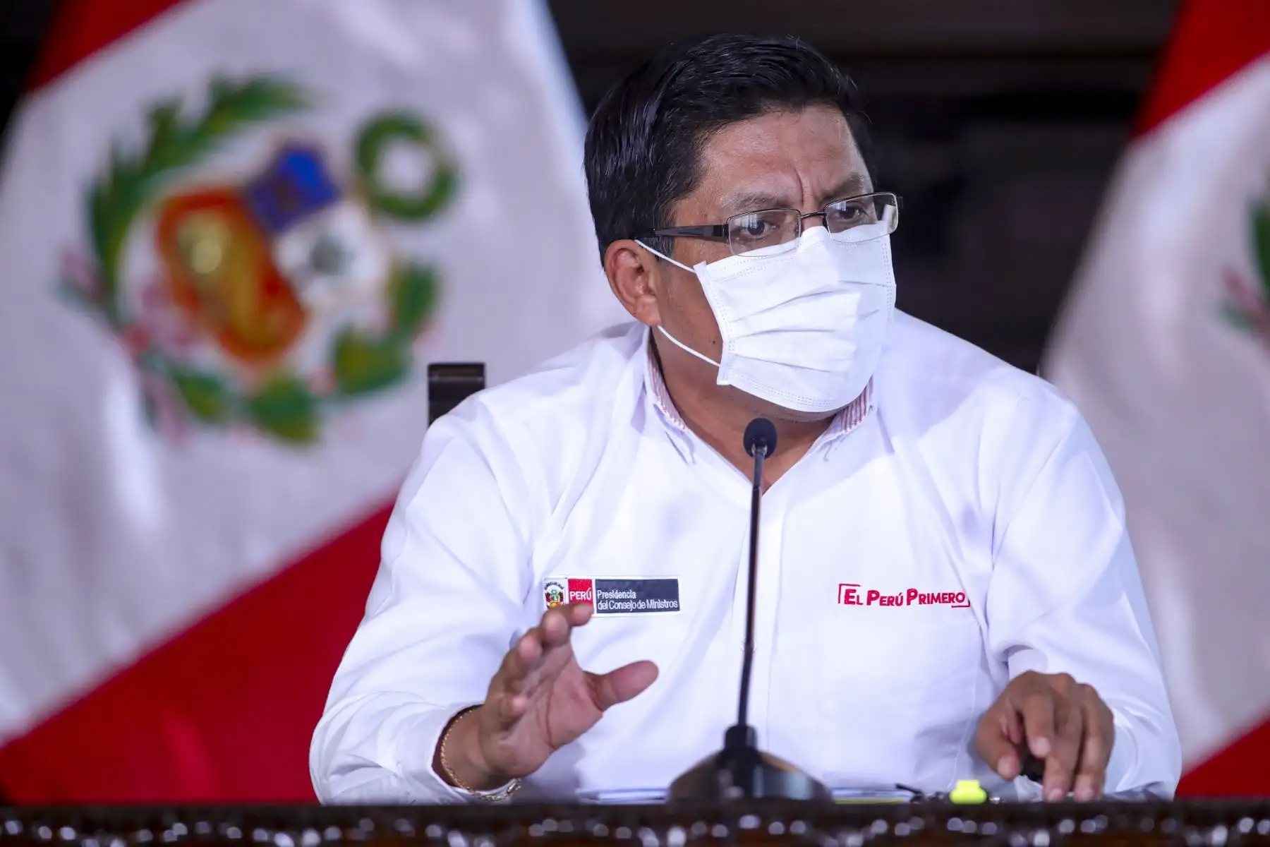 Traslado humanitario hacia regiones debe priorizar a las personas más vulnerables, sostiene el presidente del Consejo de Ministros, Vicente Zeballos. ANDINA/Prensa Presidencia