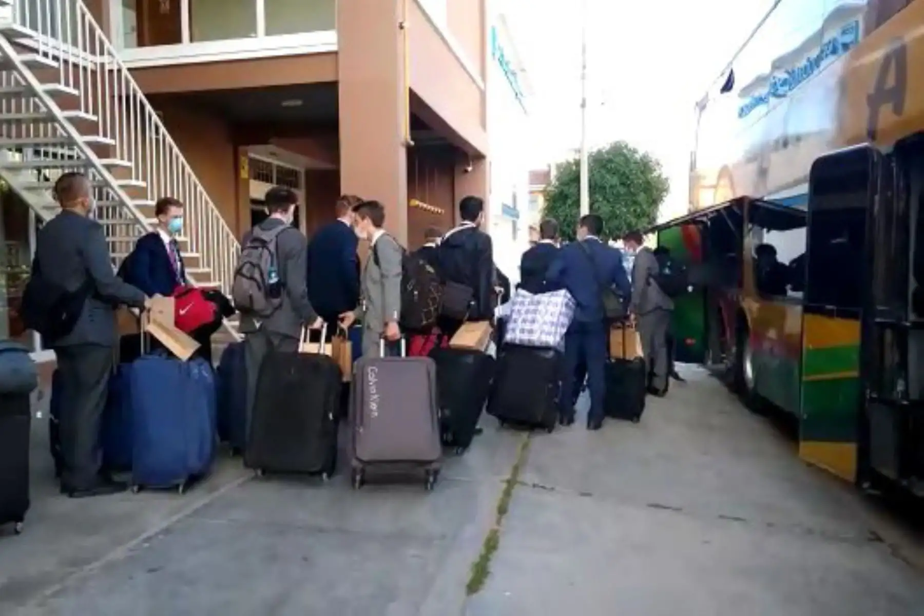 Trasladan a Lima a 40 misioneros que prestaban servicio social en cuatro regiones. Foto: ANDINA/Difusión