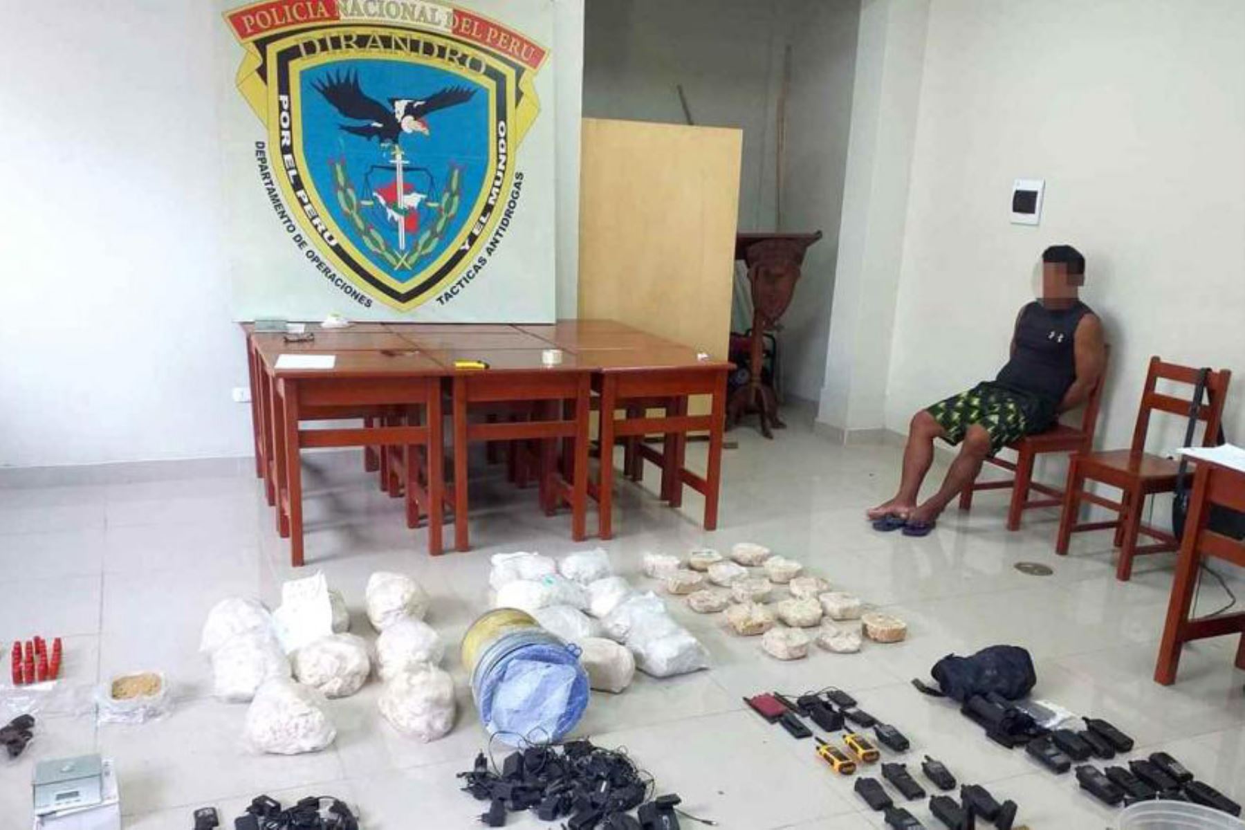 En operativo de interdicción, se desarticuló una banda de narcotraficantes e incautó 70 kilos de PBC en la provincia de Atalaya, región Ucayali. Foto: Difusión