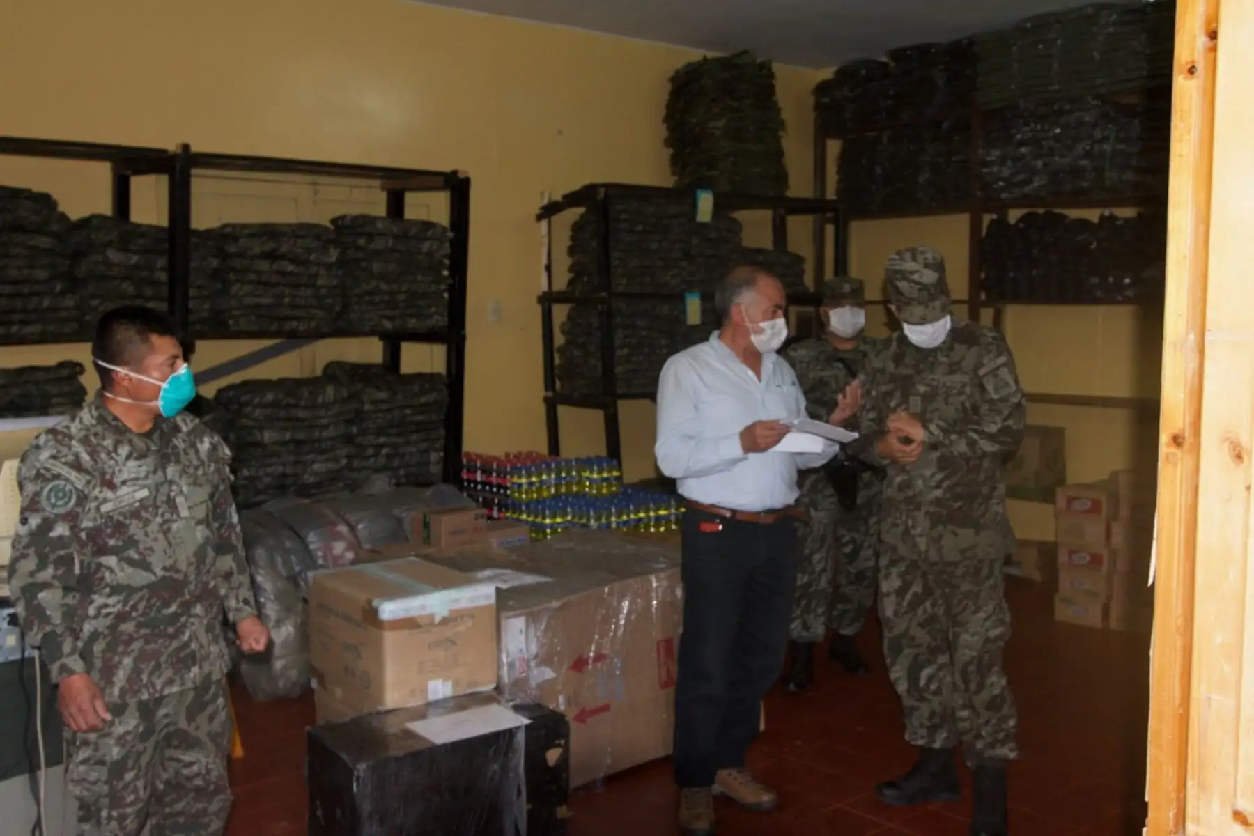 Empresarios donan equipos médicos a hospital Simón Bolívar de Cajamarca a través del COER Cajamarca.