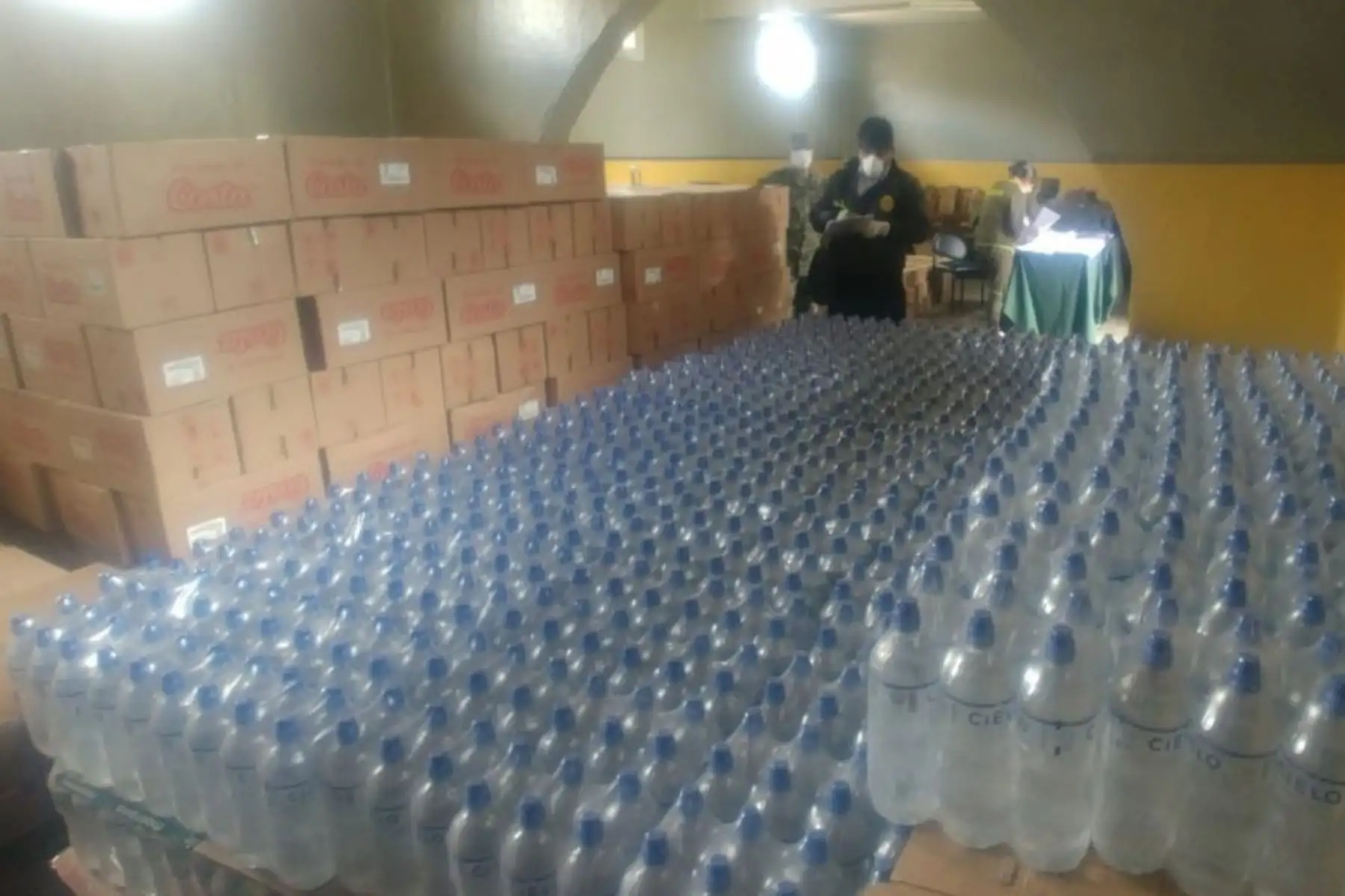 Investigan compras irregulares en Junín.