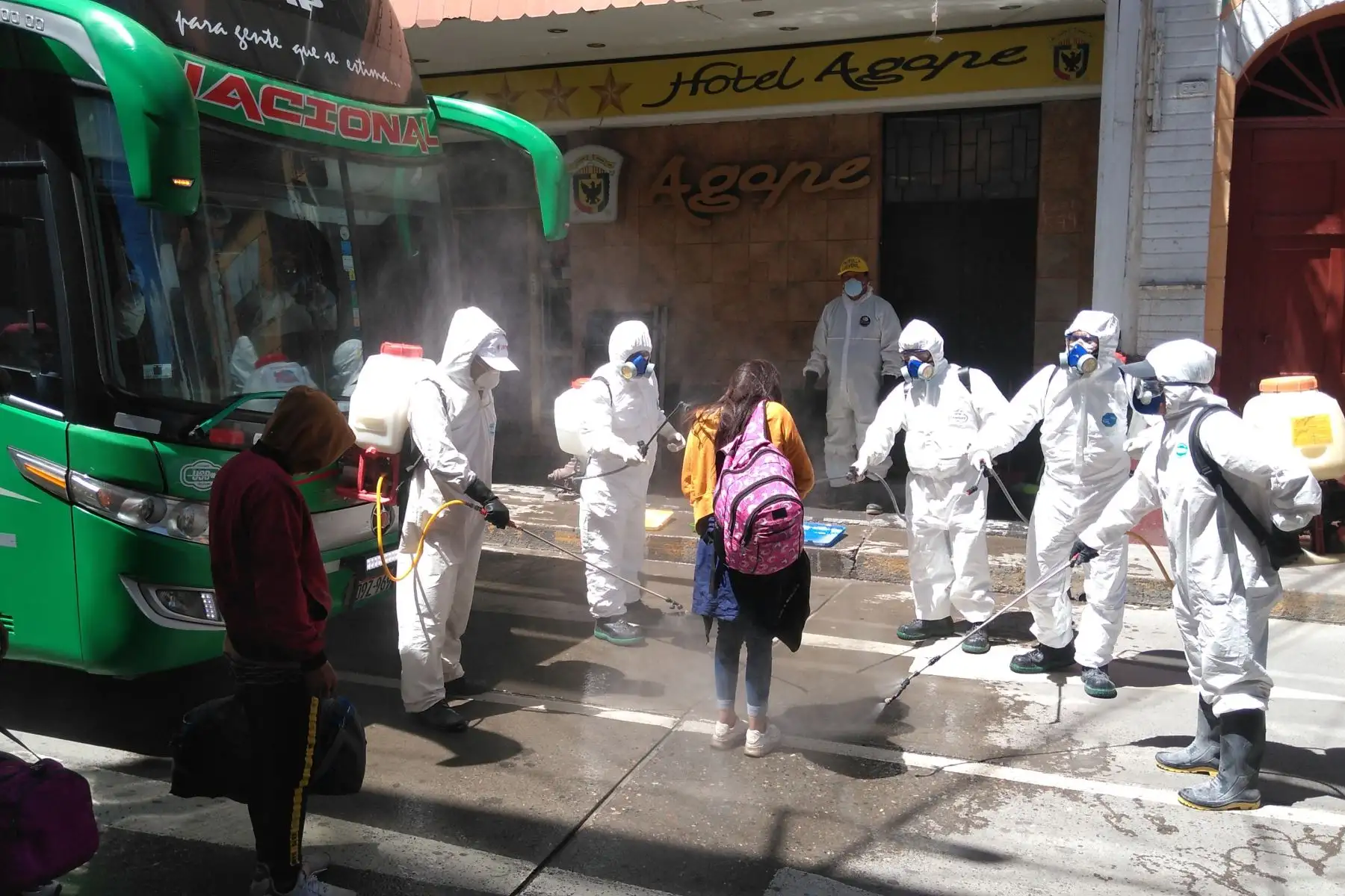 Arriban a Huancayo 200 migrantes de Junín que permanecieron varados en Lima. Foto: Cortesía/Pedro Tinoco