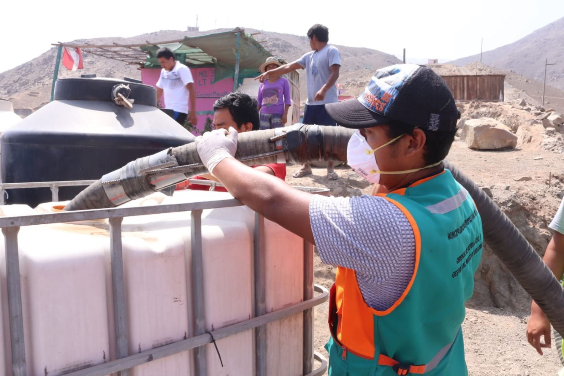 La Municipalidad de Lima continúa entregando agua potable a las familias de los asentamientos humanos de la capital.ANDINA/Difusión