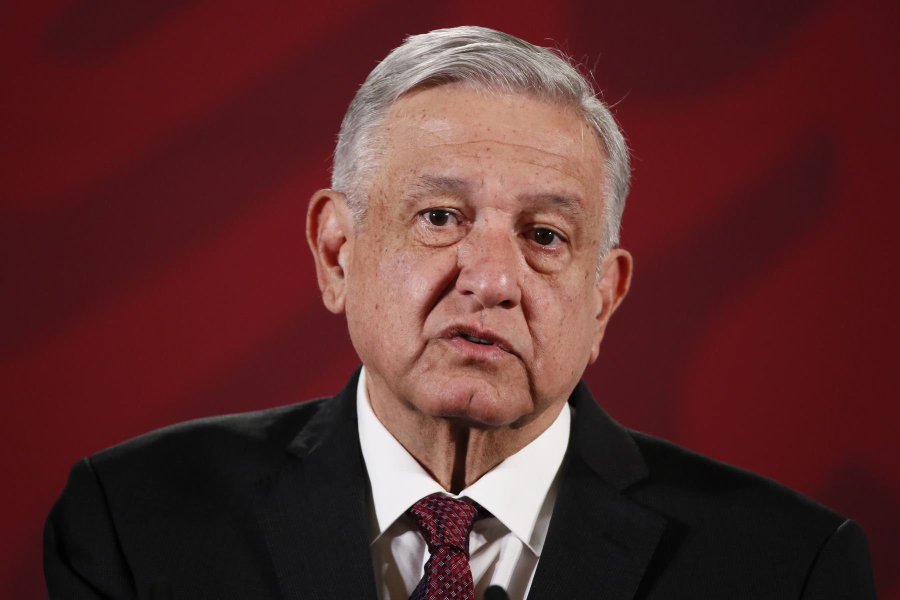 El presidente de México, Andrés Manuel López Obrador, habla sobre la pandemia por COVID-19. Foto: EFE