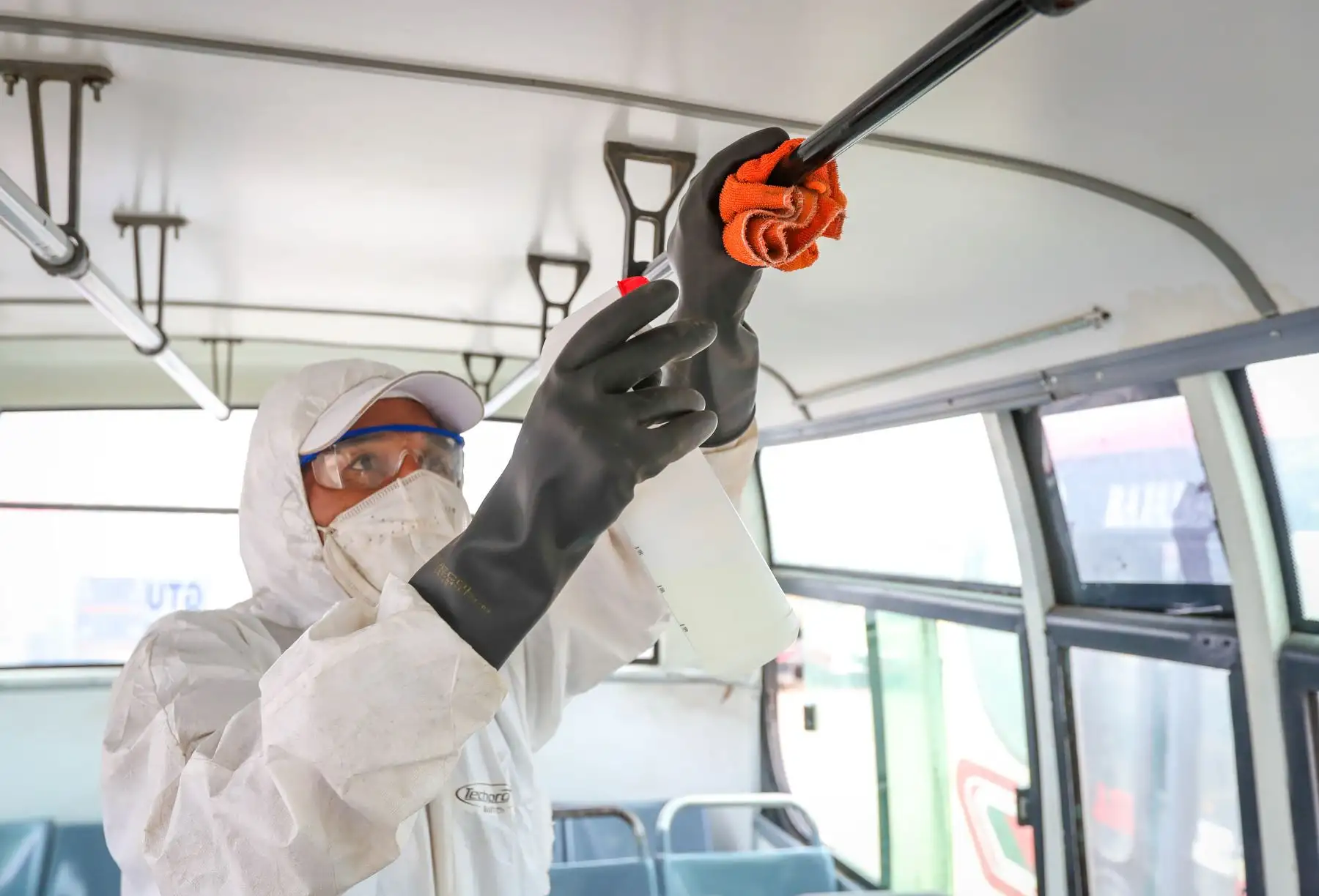 ATU realiza limpieza y desinfección en unidades de transporte público de Lima y Callao.
Foto: ATU