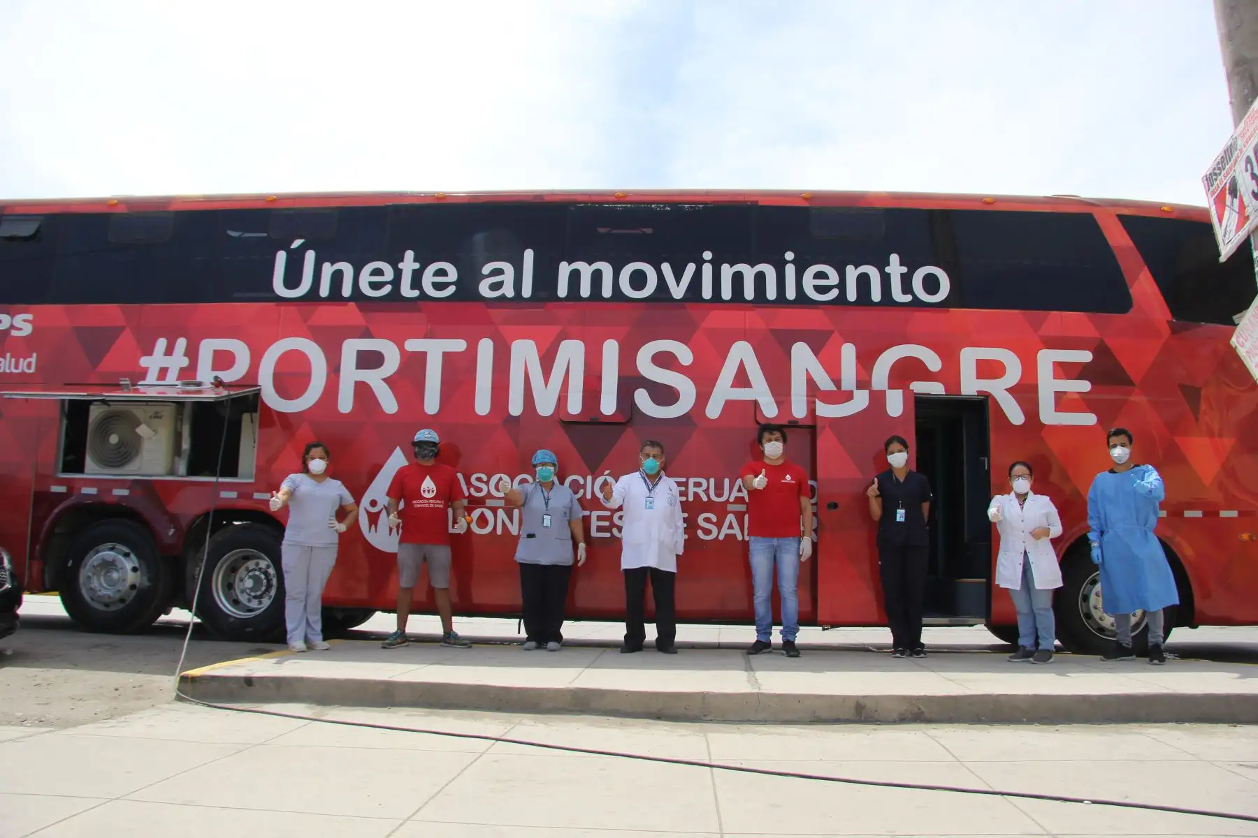 Campaña de donación de sangre en Villa el Salvador, por  hinchas voluntarios del Alianza Lima.Foto:ANDINA/Essalud