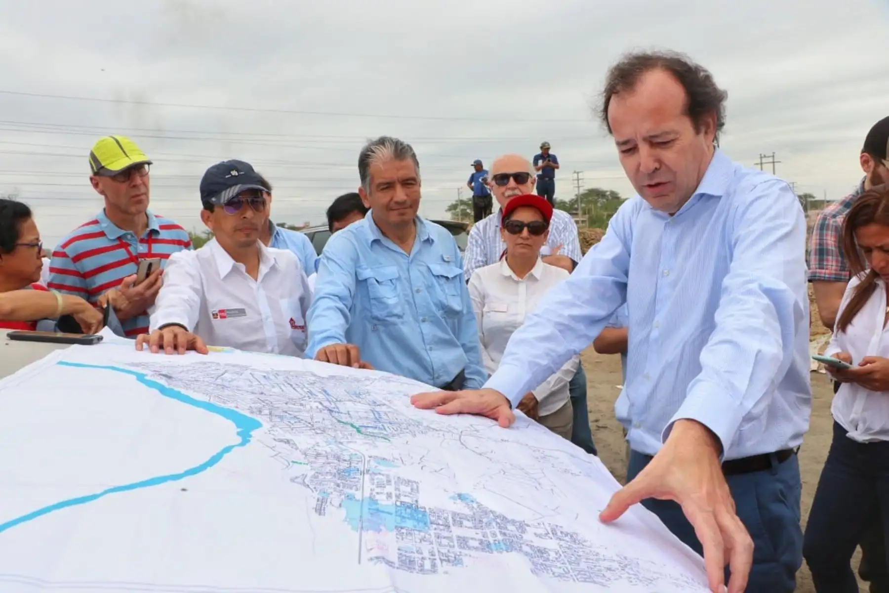 La Libertad cuenta con S/ 997 millones para ejecutar obras de reconstrucción con cambios, recursos que ayudarán a la reactivación económica de la región.