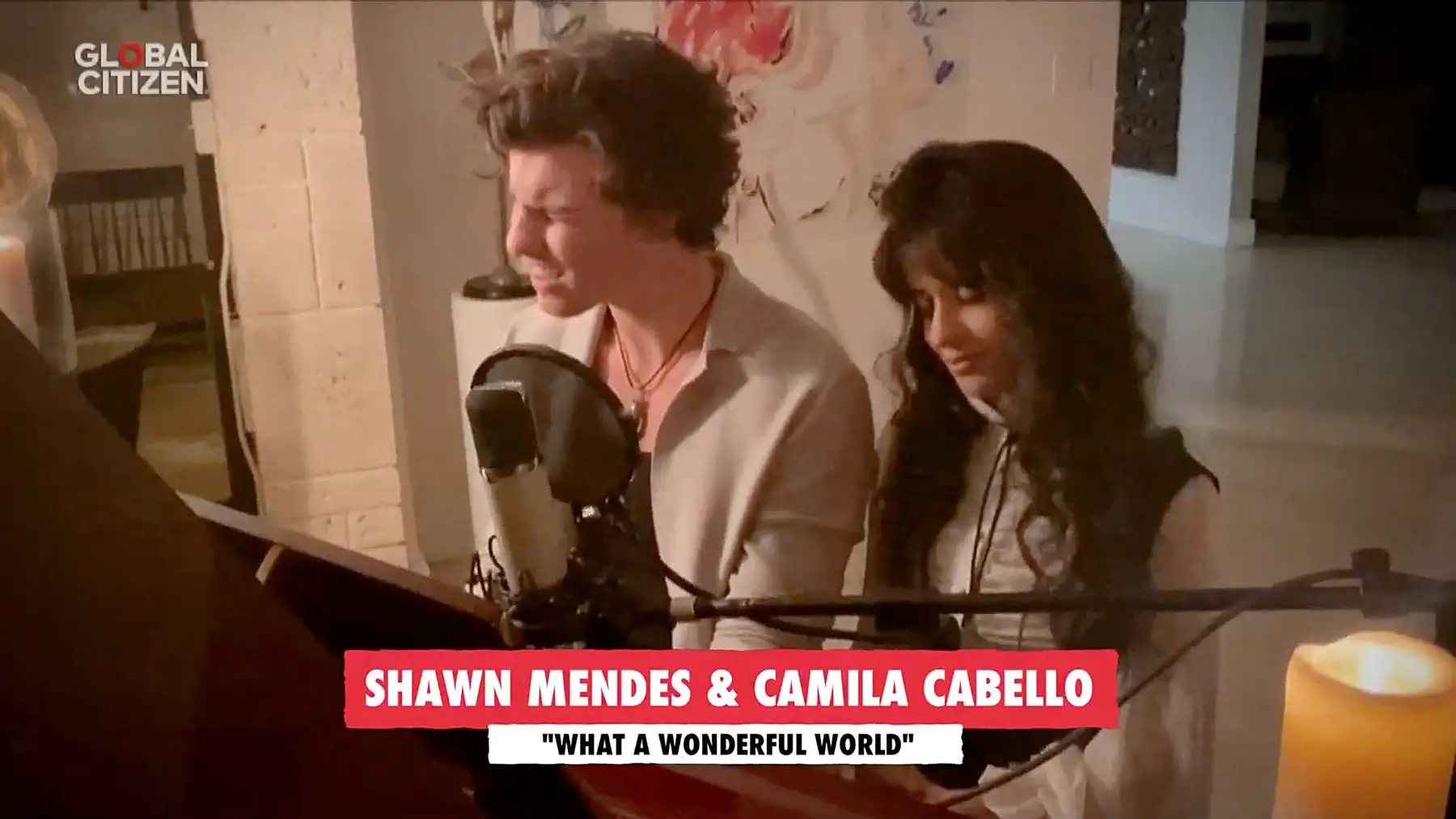 Camila Cabello y Shawn Mendes se presentan durante el concierto virtual "One World: Together At Home" presentado por Global Citizen. La transmisión global y el especial digital se realizó para apoyar a los trabajadores de atención médica de primera línea y al Fondo de Respuesta Solidaria al COVID-19 para la Organización Mundial de la Salud, impulsado por la Fundación de las Naciones Unidas. Foto: AFP
