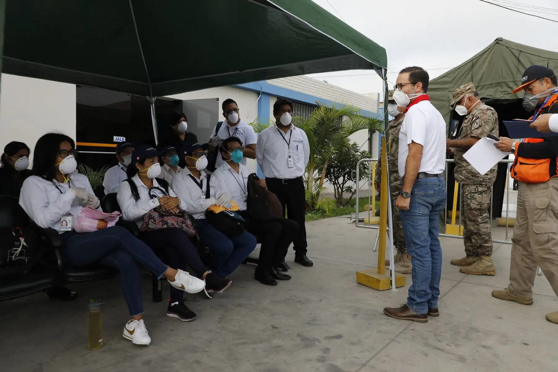 El ministro de Comercio Exterior y Turismo, Edgar Vásquez inspecióno los hoteles, donde ciudadanos peruanos y extranjeros acatan cuarentena, con las distintas medidas de seguridad contra el covid-19. Foto:ANDINA/Mincetur