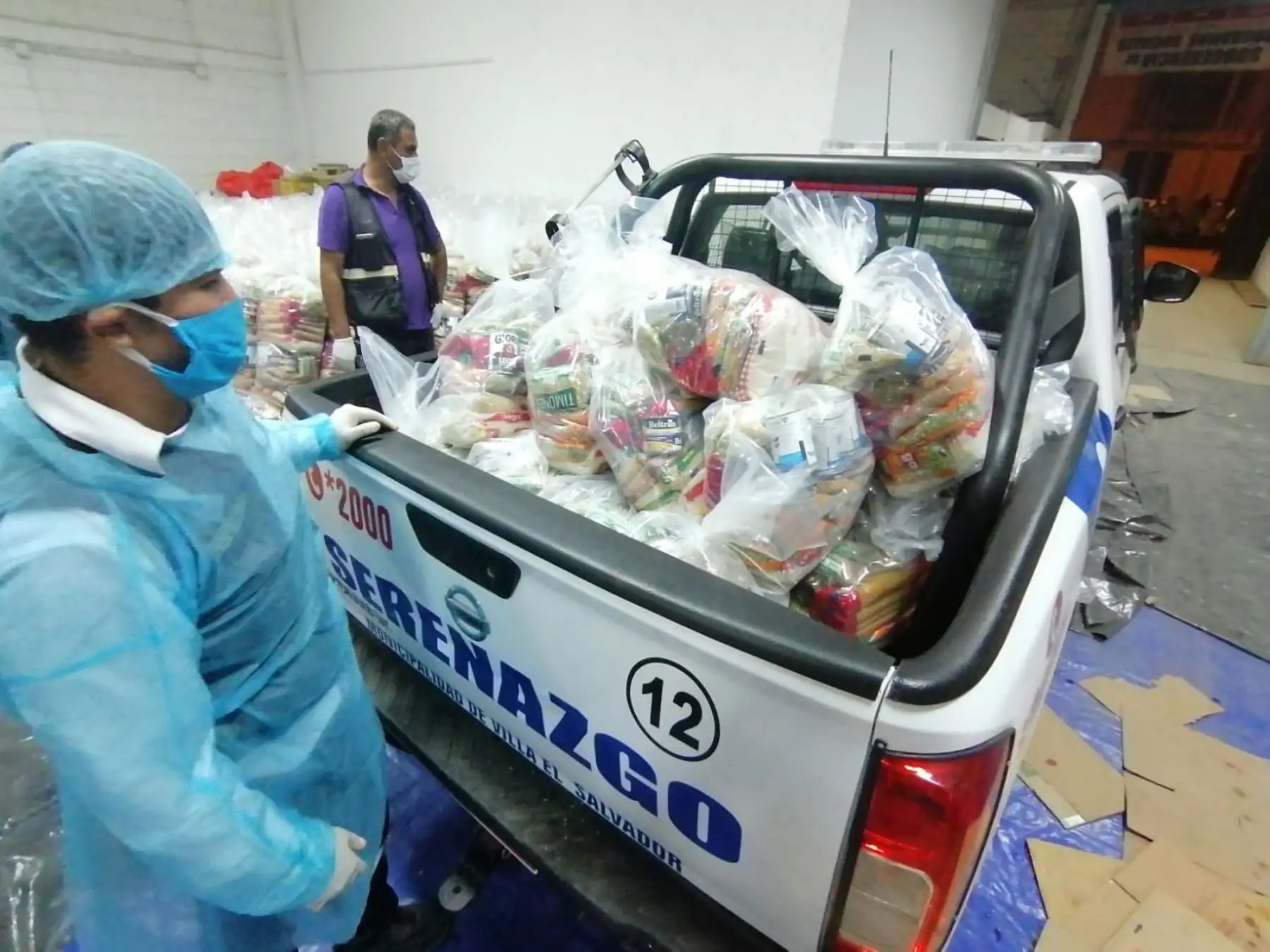Las donaciones se transportaron en vehículos de la municipalidad. Foto: ANDINA/Municipalidad de Villa El Salvador