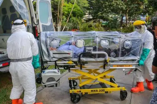 La Universidad Privada Antenor Orrego elabora una cápsula de aislamiento para pacientes covid-19.