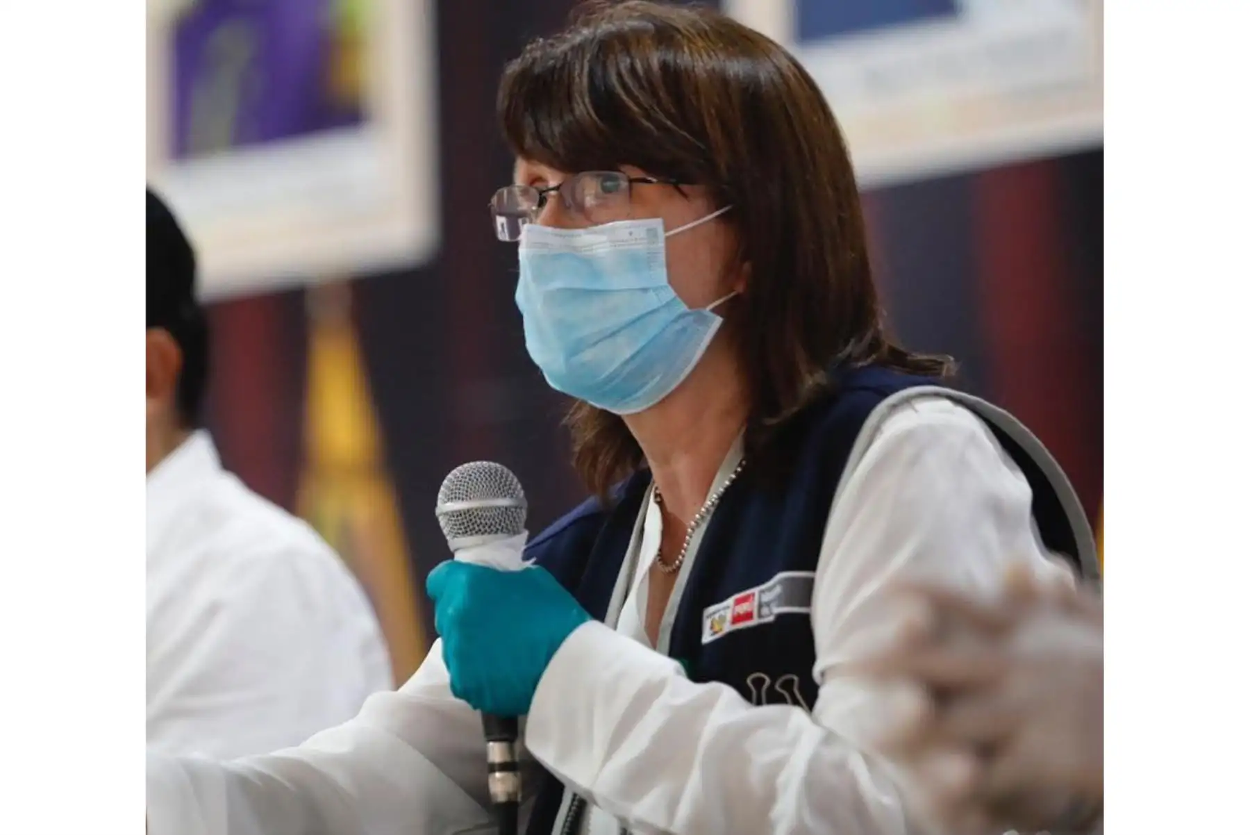 La jefa del Comando COVID-19, Pilar Mazzetti, viaja a las regiones de Piura y Tumbes trasladando pruebas para la detección del coronavirus.
Foto: Ministerio de Vivienda