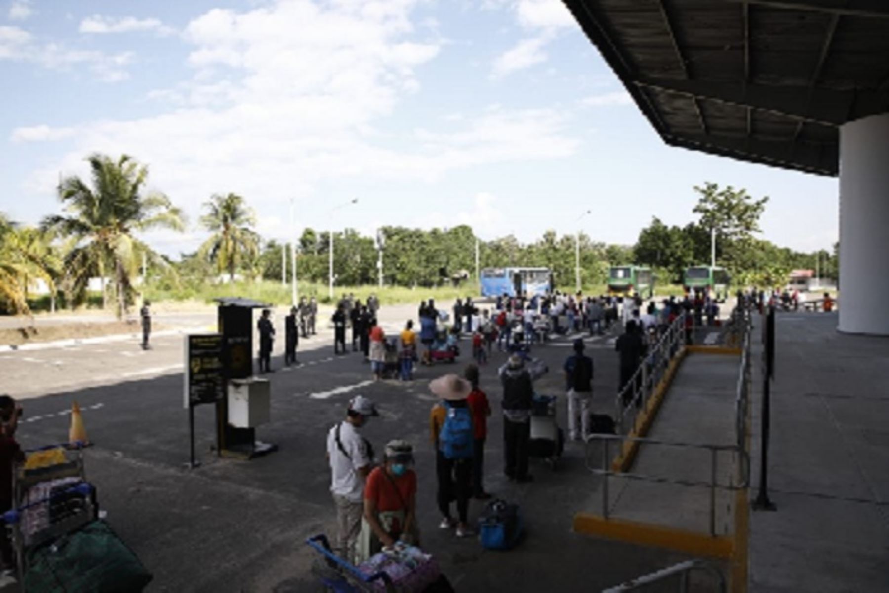 Traslado humanitario: llegó a San Martín el primer vuelo con 156 pasajeros