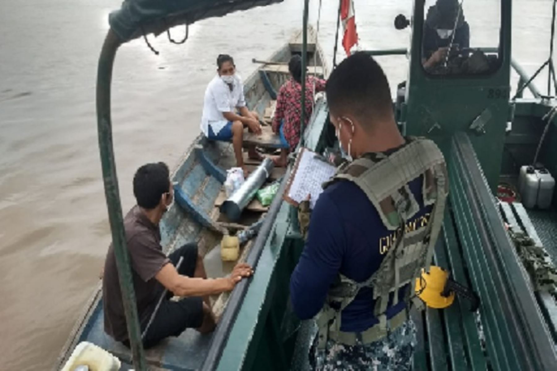 Coronavirus: Marina de Guerra evita en ríos de la Selva transporte de pasajeros