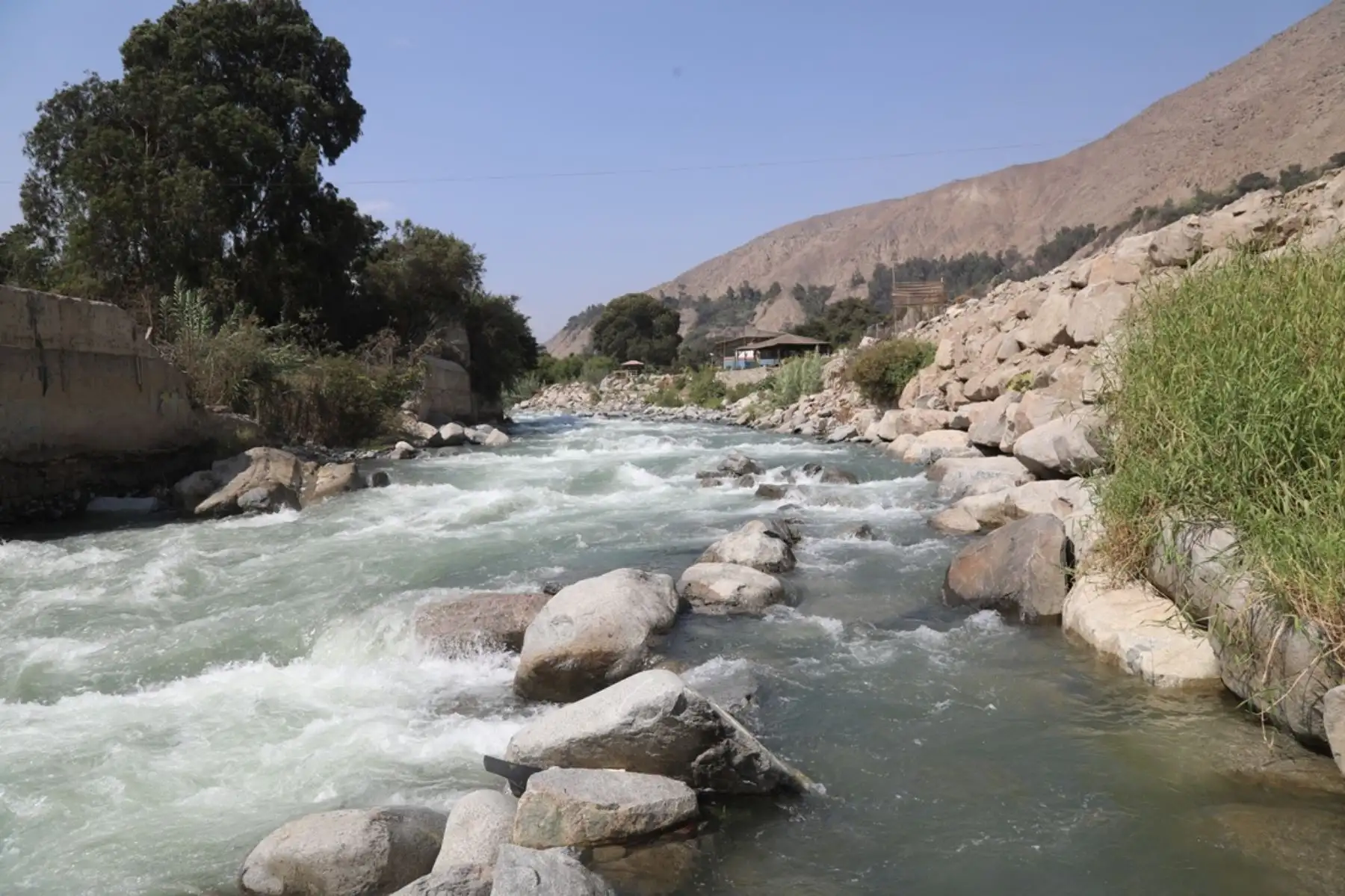 Cuarentena: agua del río Rímac mejoró su calidad por menor arrojo de basura. Foto: ANDINA/difusión.