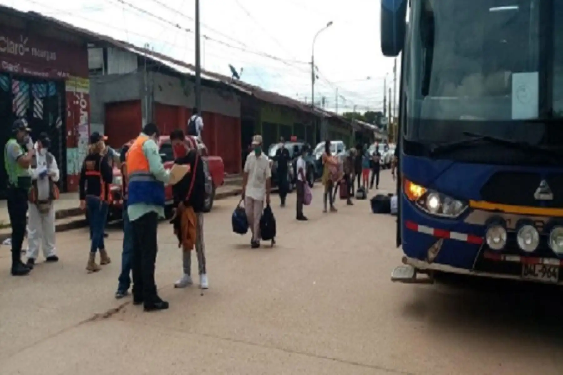 El director del Centro de Operaciones de Emergencia Regional (COER), comandante Miguel Cardoso Lara, pidió tranquilidad a los 229 ciudadanos de Ucayali que permanecen en Lima y a los 205 que deberán retornar de esta región a la capital de la República.
