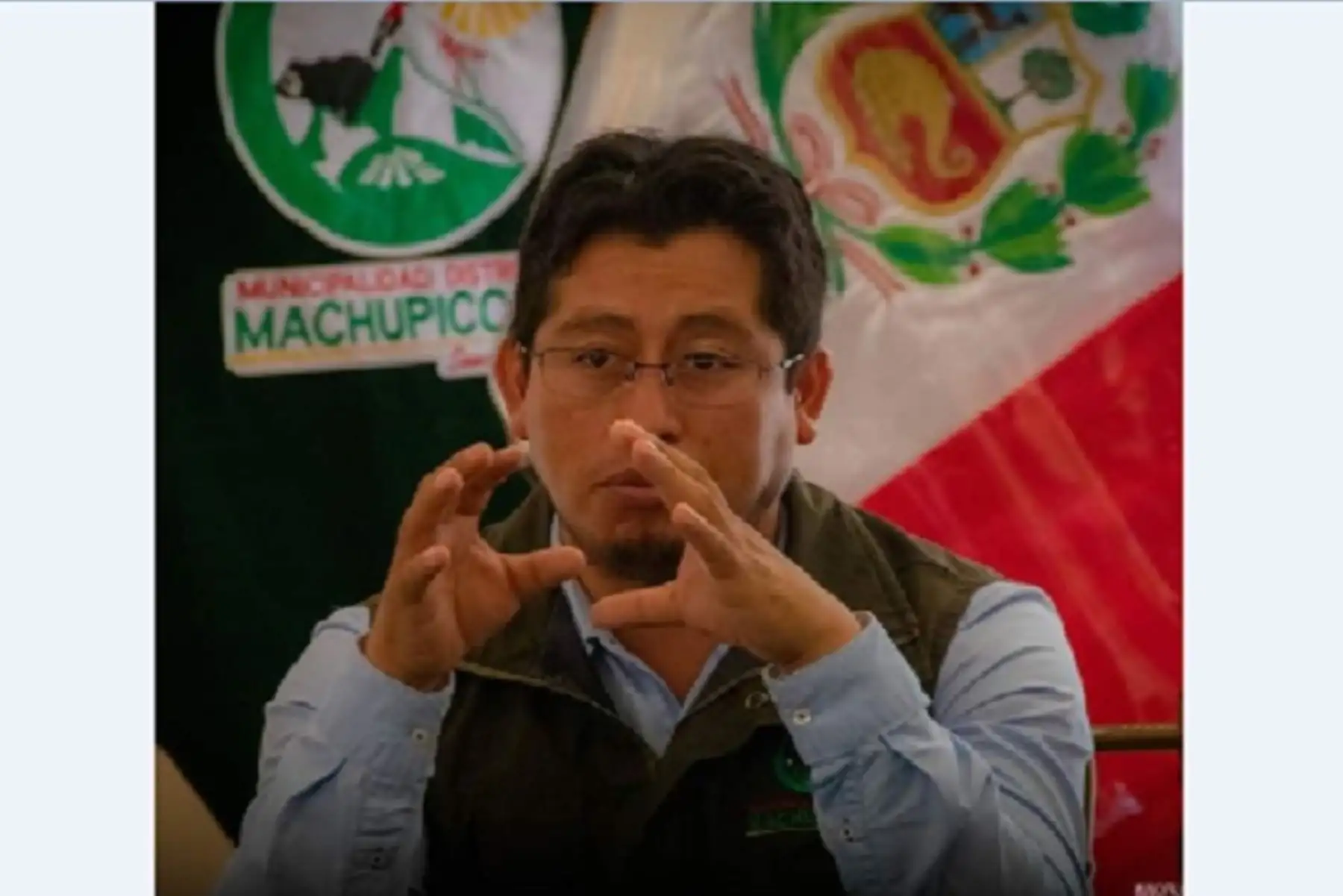 El burgomaestre Darwin Baca León, refirió que su distrito fue golpeado por la pandemia del coronavirus, ya que afectó los ingresos del boleto turístico, donaciones de la empresa Consettur, Tramusa, Aguas Calientes y tributaciones, que asciende a más de 28 millones de soles.
