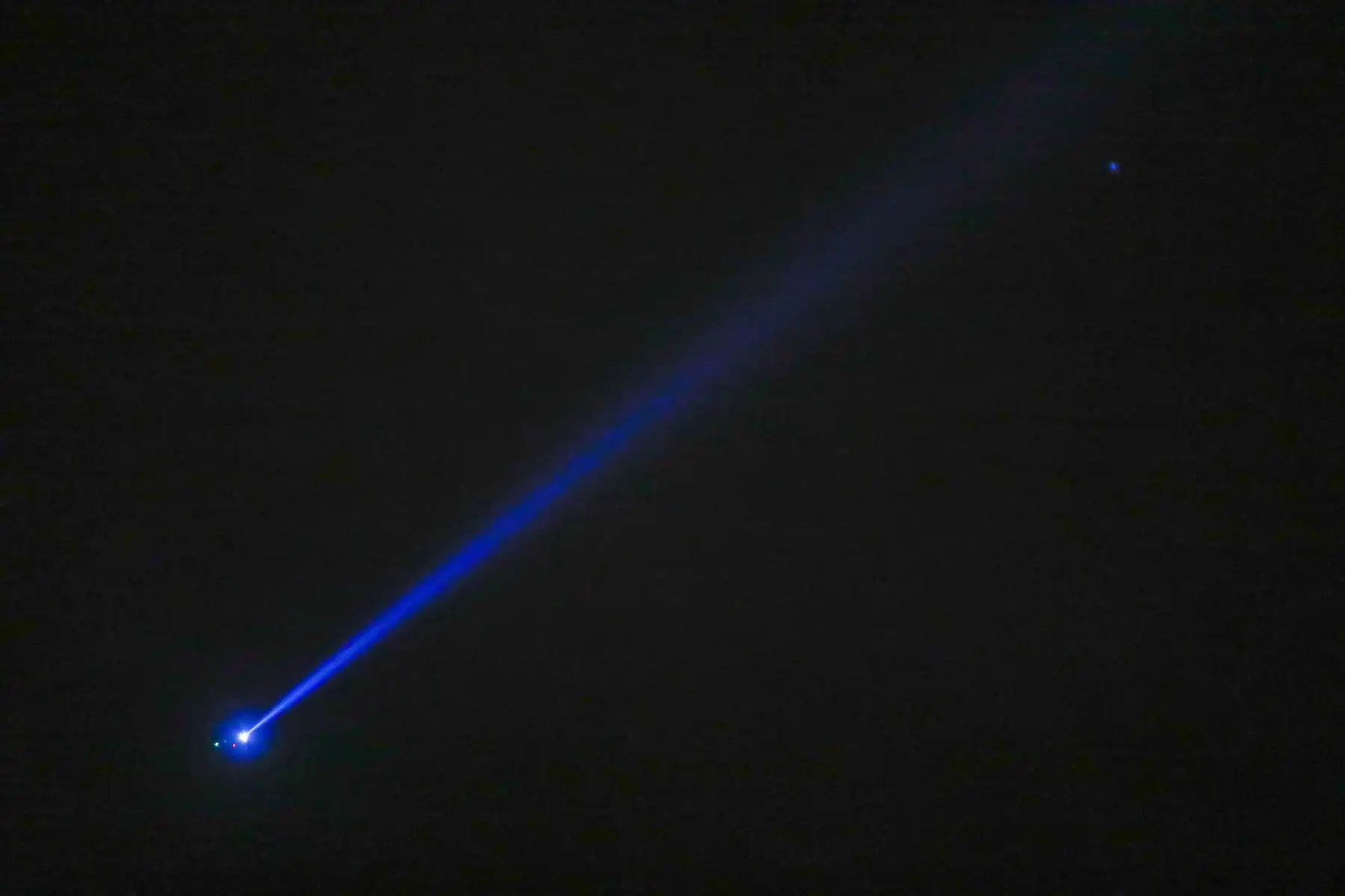 Vuelos nocturnos de las Fuerzas Armadas para supervisar cuarentena. Foto: ANDINA/Carlos Lezama