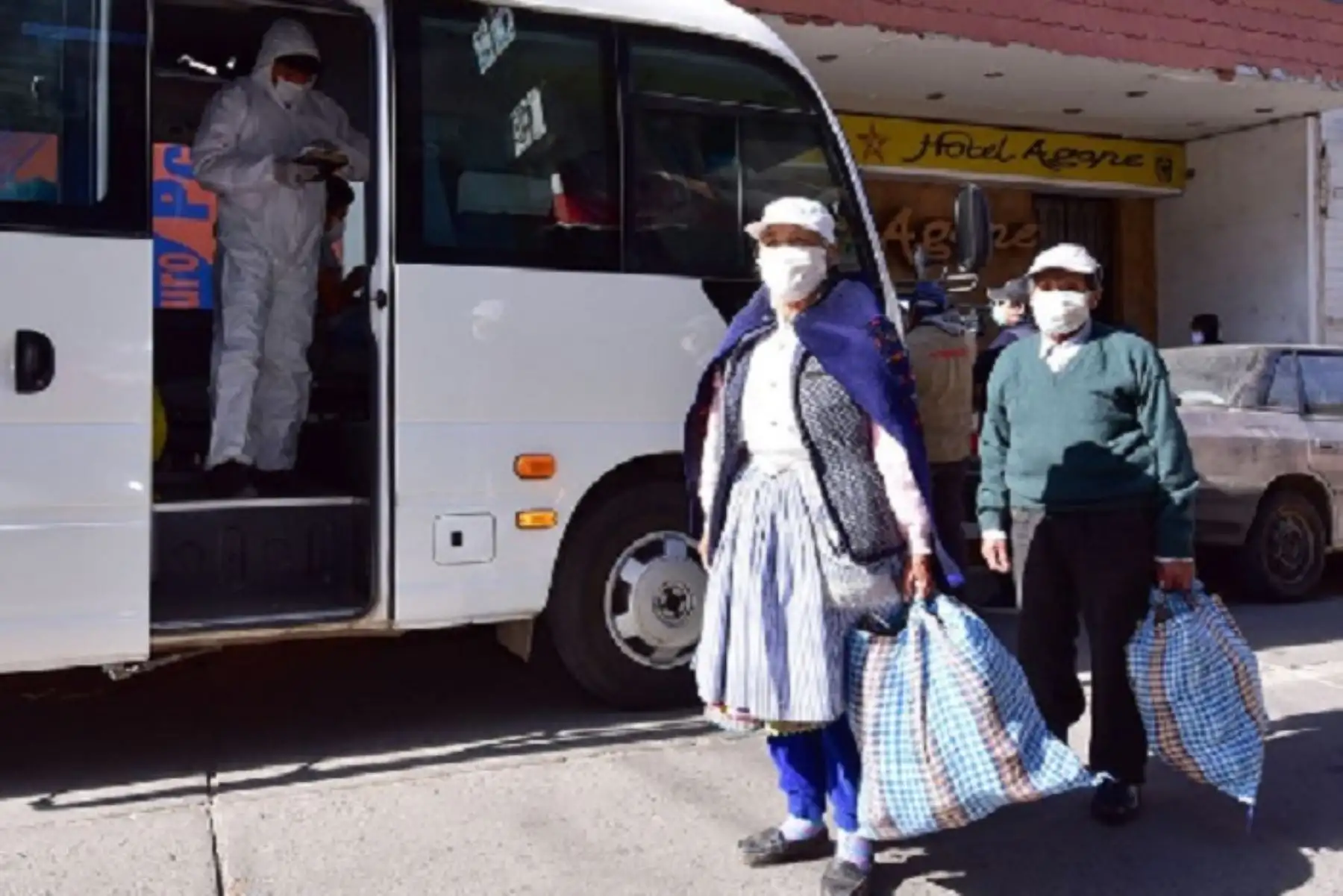 Los retornantes cumplieron el aislamiento de 14 días en Corcona, hasta donde llegaron a pie procedente de Lima.
