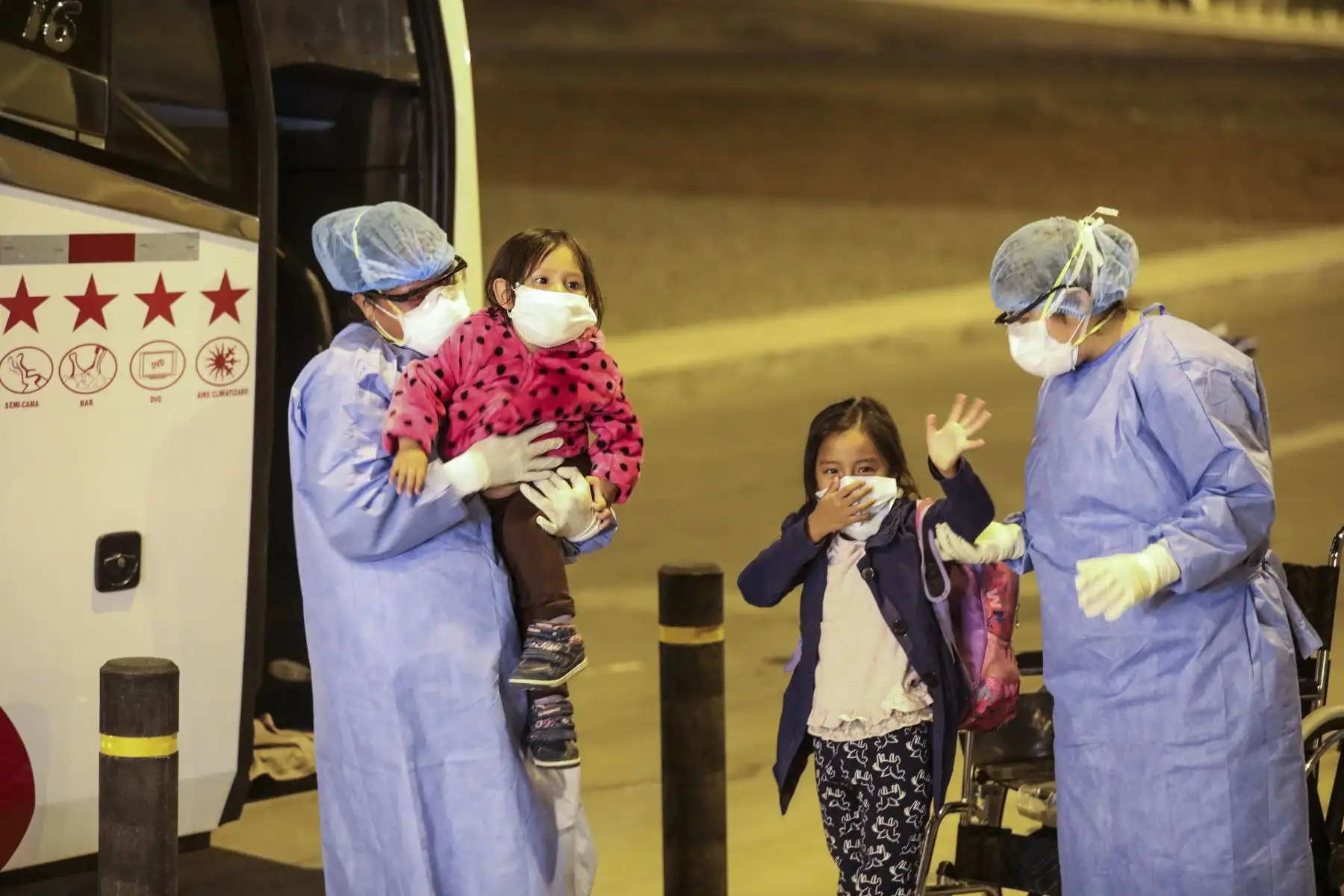 Essalud da de alta a 39 personas de Huancavelica del Centro de atención y aislamiento de Coronavirus.Foto:ANDINA/essalud