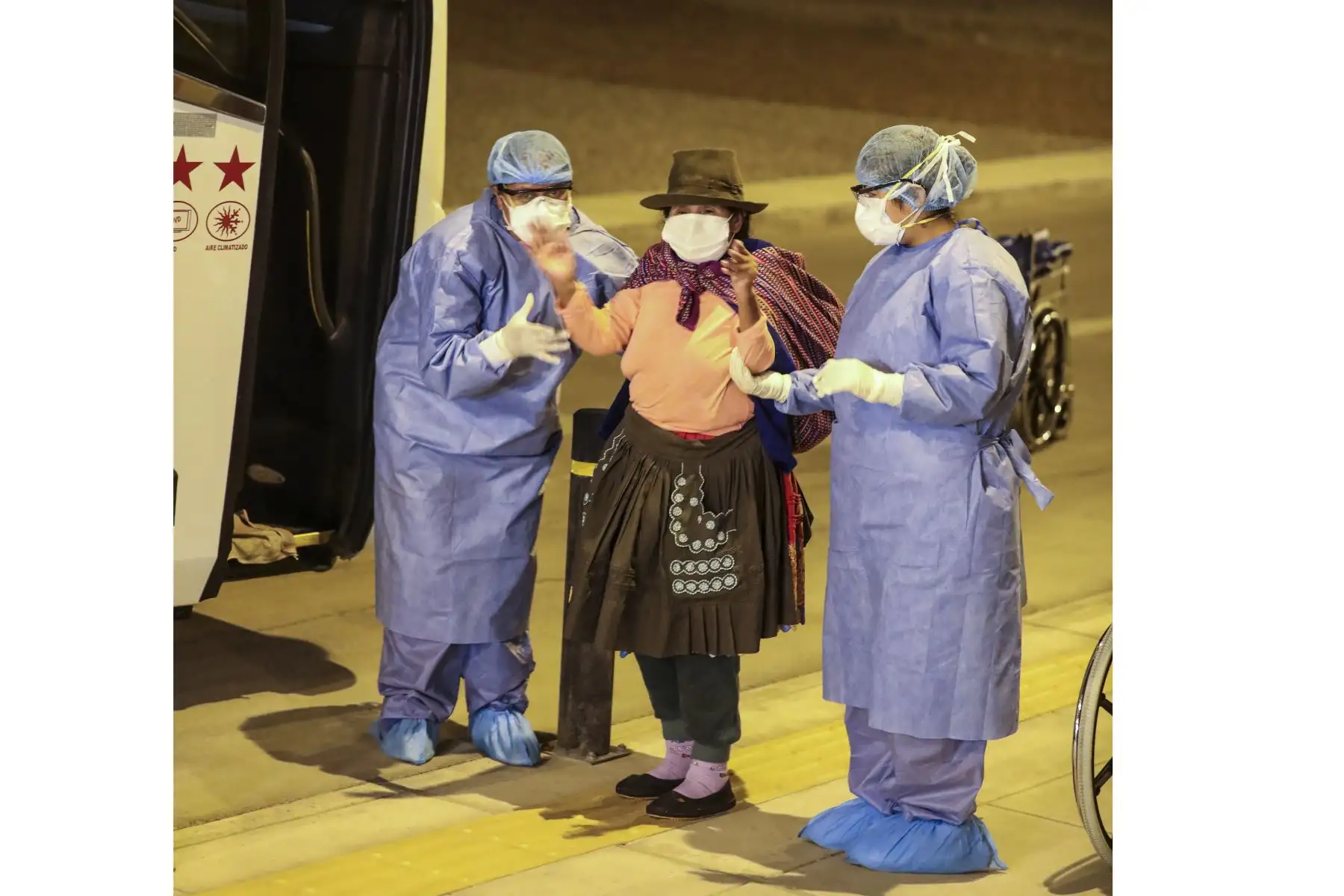 Essalud da de alta a 39 personas de Huancavelica del Centro de atención y aislamiento de Coronavirus.Foto:ANDINA/essalud