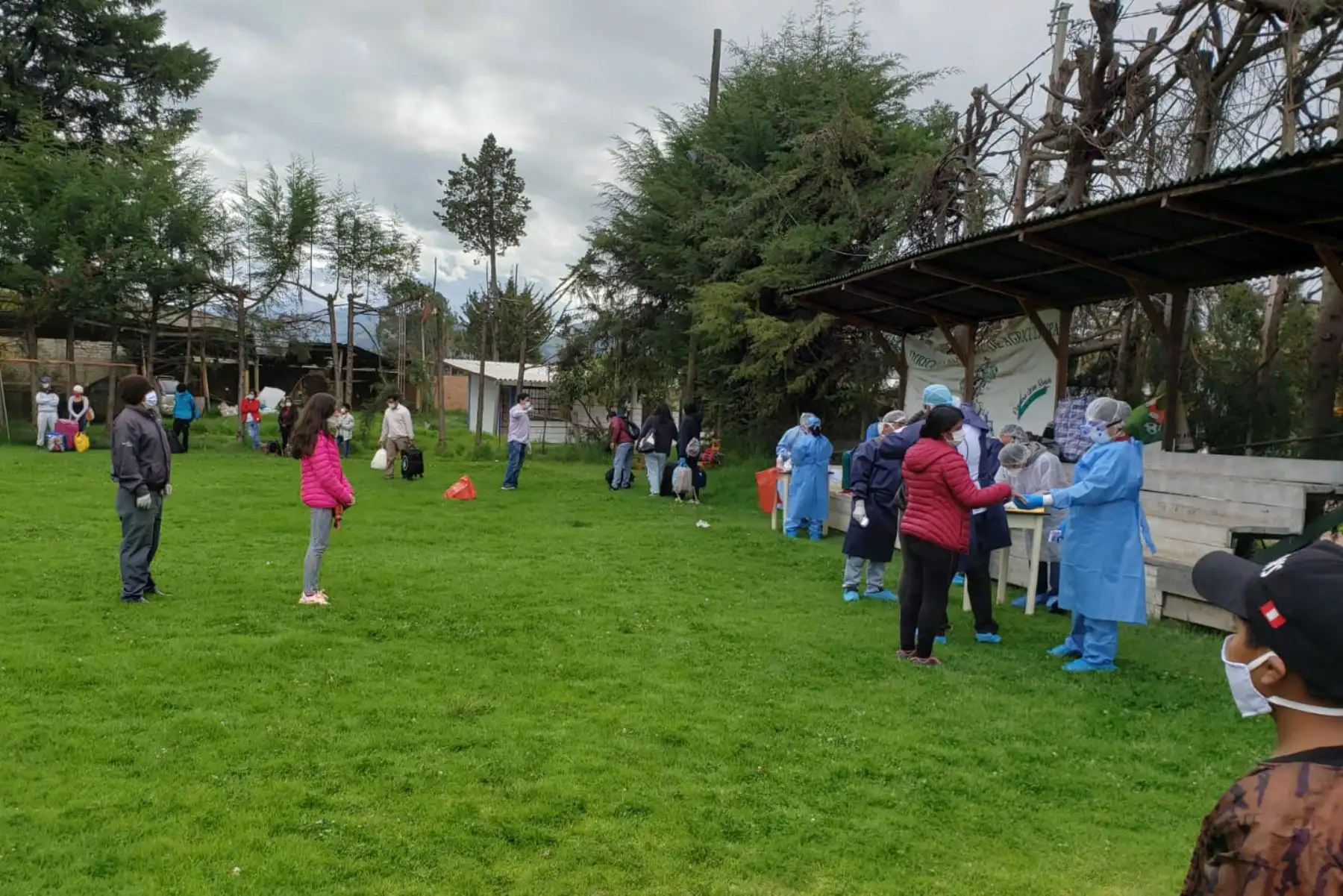 Alrededor de 109 connacionales partieron hoy desde la ciudad de Cajamarca hacia Lima.

Foto: INDECI