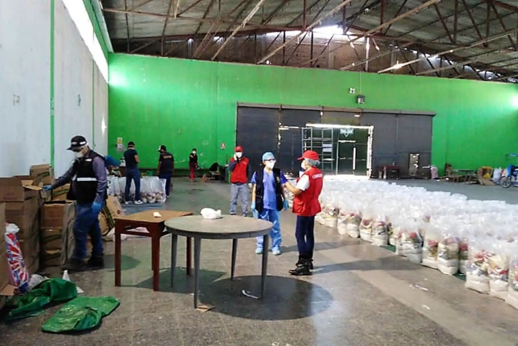 Almacén del municipio distrital de Pomalca fue intervenido por la fiscalía anticorrupción y la Contraloría.