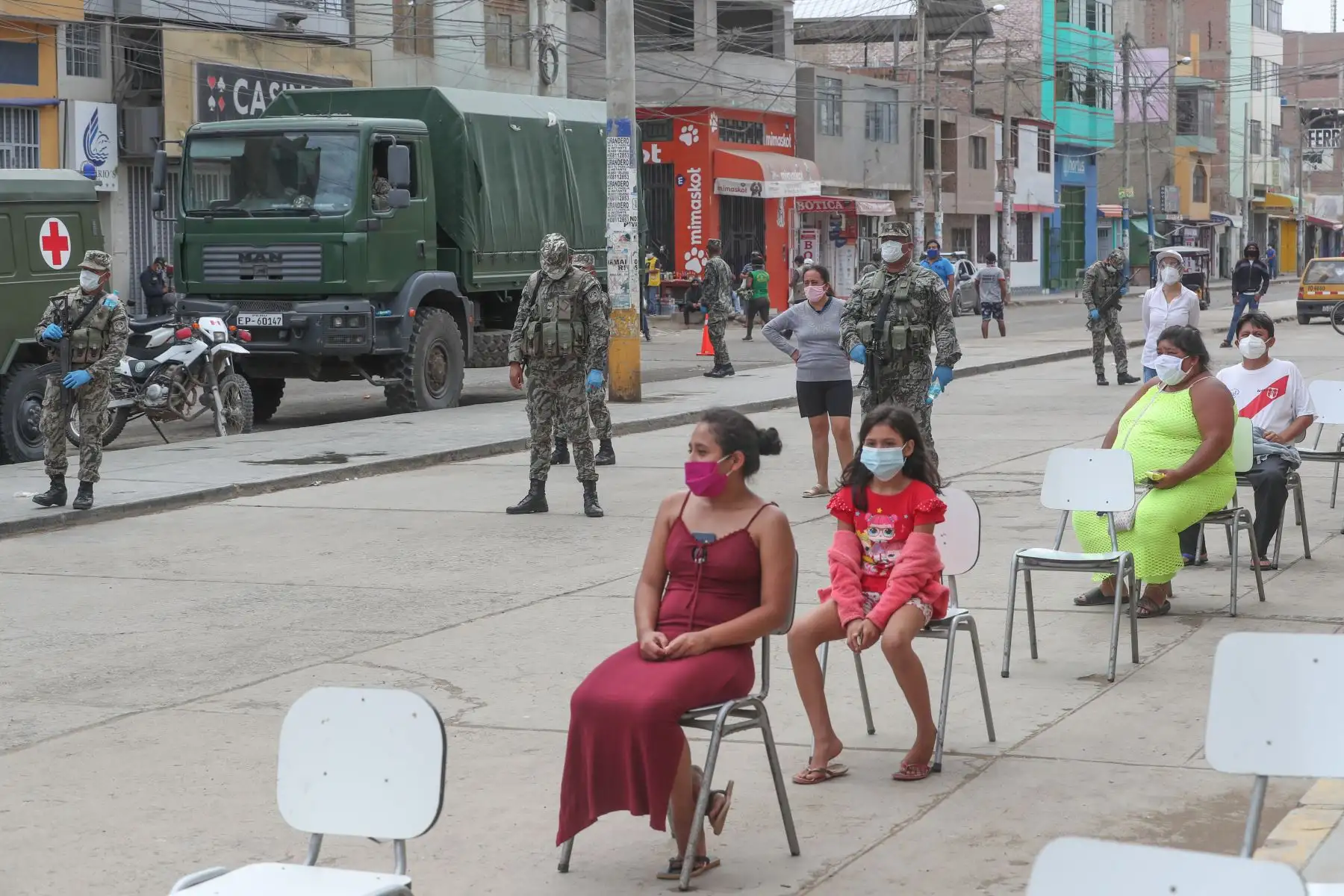 Ministro de Defensa, Walter Martos, llegó a Chiclayo, junto a los titulares del Minsa,EsSalud  y la jefa del Comando #COVID19, para coordinar con las autoridades locales las acciones de atención frente al coronavirus en la región.Foto:ANDINA/Mindef