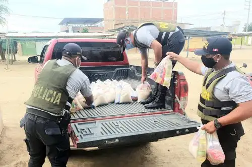 De comprobarse la sobrevaloración en la compra de víveres, a los responsables se les juzgará por el delito contra la administración pública. Foto: ANDINA/Difusión