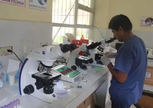 La Universidad Nacional del Santa cede en calidad de préstamos su equipo Termociclador en Tiempo Real al Minsa para el análisis de las pruebas moleculares. ANDINA/Difusión