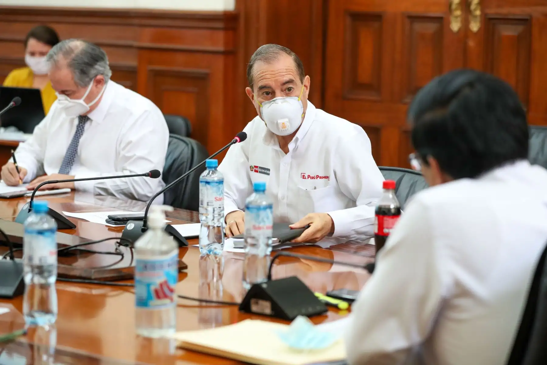 Ministro de Defensa, Walter Martos participa en la reunión de la Comisión Multisectorial de Alto Nivel contra el Coronavirus, donde evaluan las medidas en el marco de la emergencia por el COVID-19.
Foto: PCM