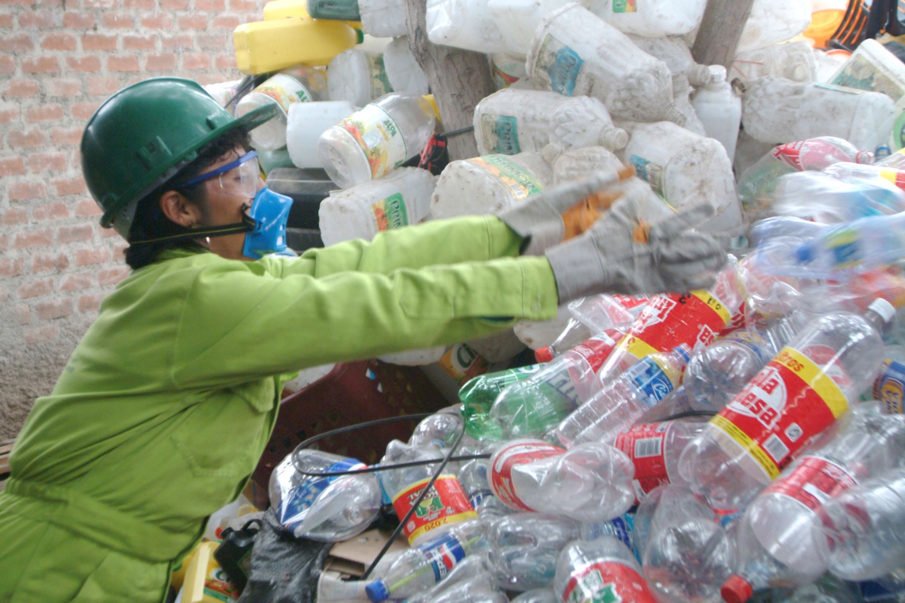 Reciclaje de plásticos. Foto: ANDINA/Difusión