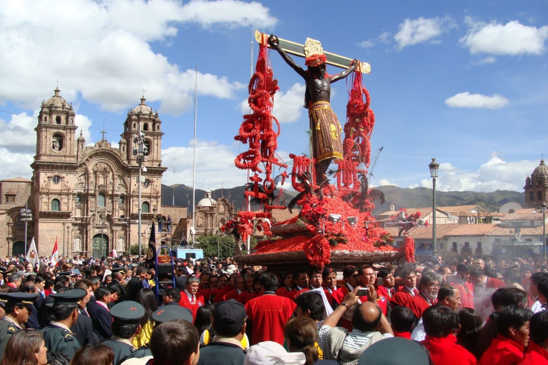 Procesión del Señor de los Temblores, patrón del Cusco, en una imagen de archivo.