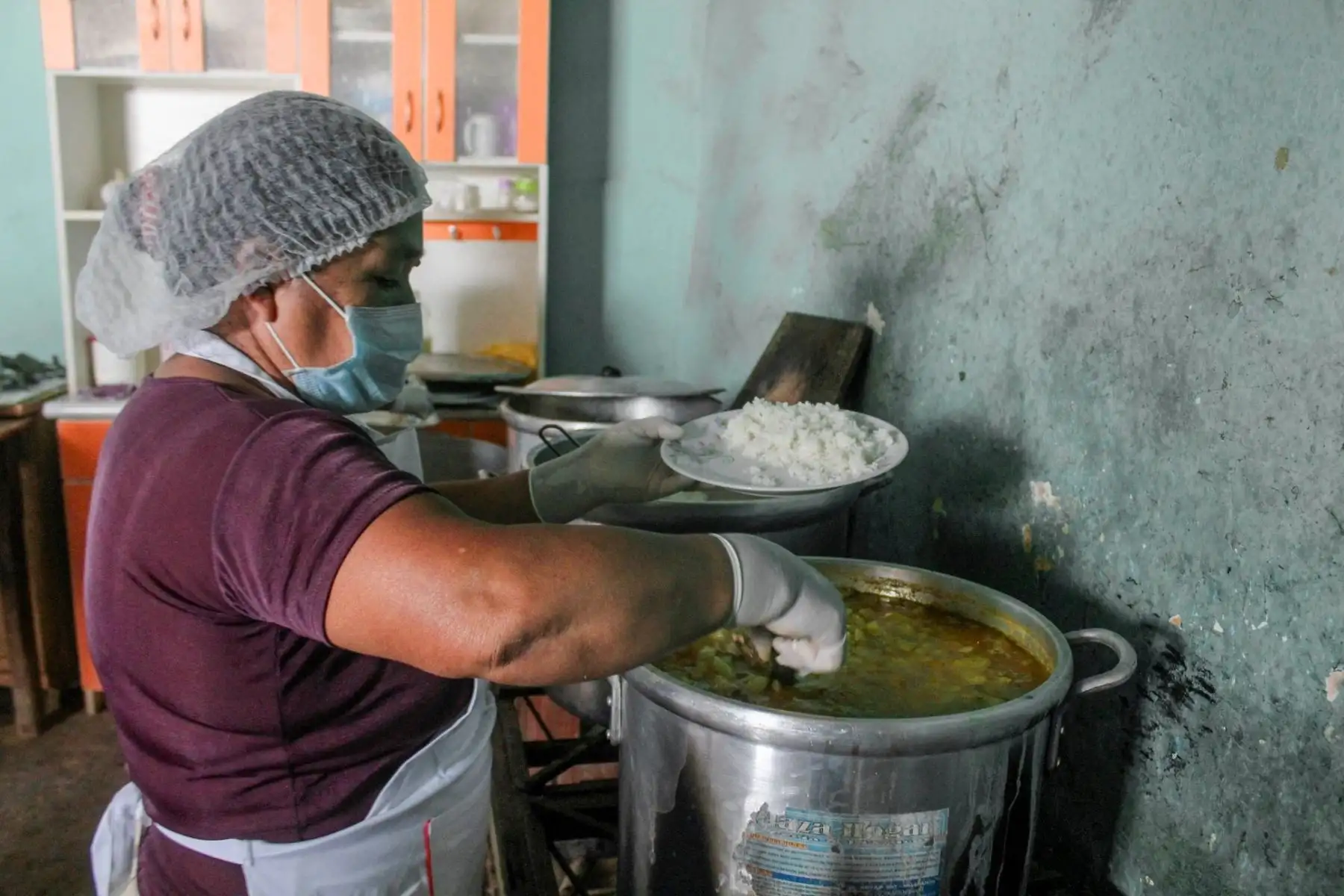 Municipalidad de Huánuco viene implementando ’Comedores del Pueblo’ para atender a familias en situación de vulnerabilidad durante la pandemia de coronavirus. Foto: ANDINA/Municipalidad de Huánuco