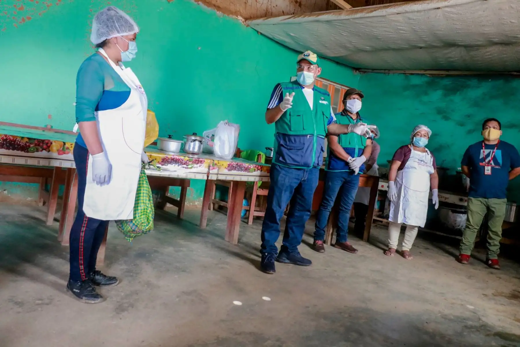 Implementaron cocinas, balones de gas y enseres para preparar los alimentos para más de 800 personas por día. Además, se continuarán implementando en otra zonas. Foto: ANDINA/Municipalidad de Huánuco
