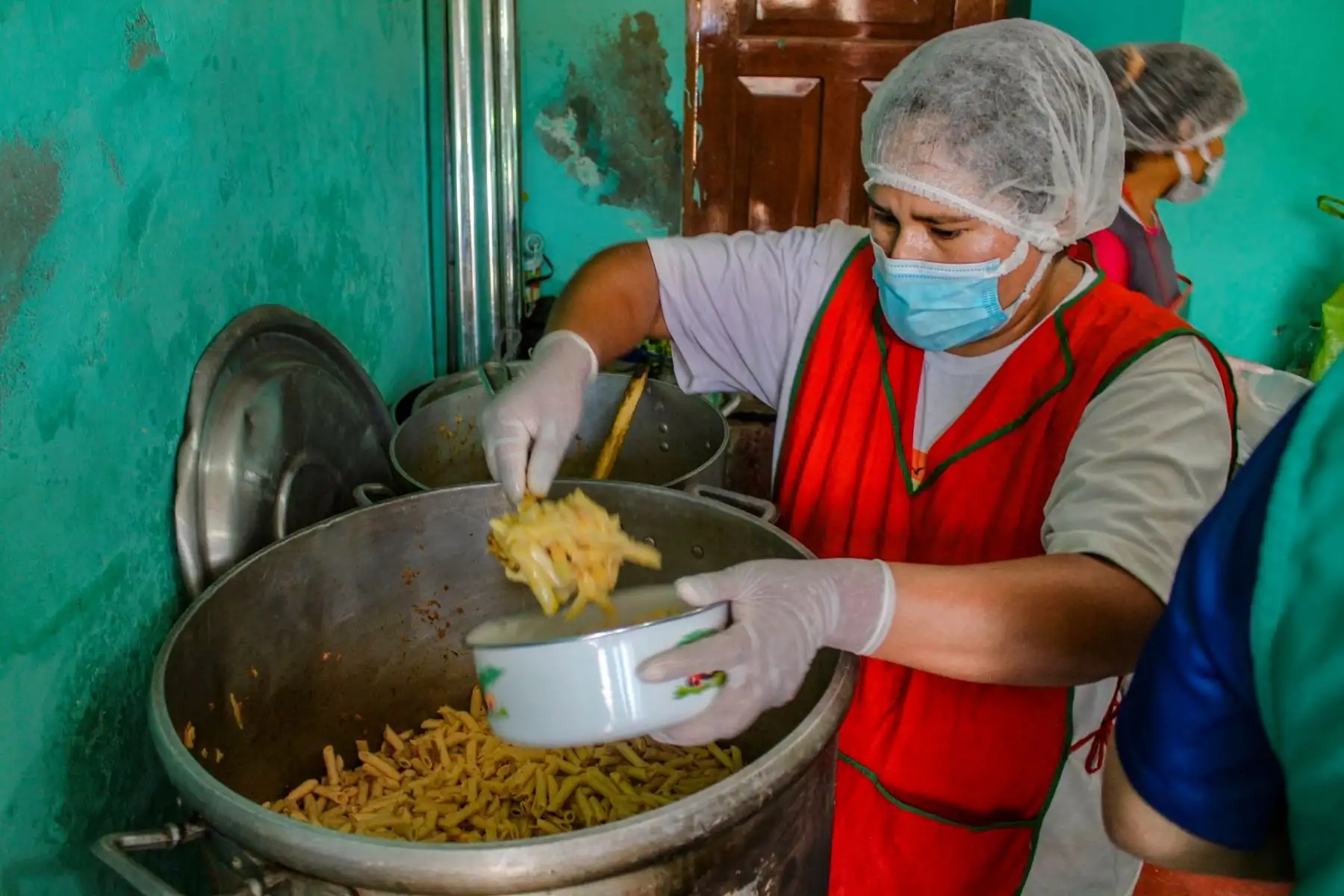 Municipalidad de Huánuco viene implementando ’Comedores del Pueblo’ para atender a familias en situación de vulnerabilidad durante la pandemia de coronavirus. Foto: ANDINA/Municipalidad de Huánuco