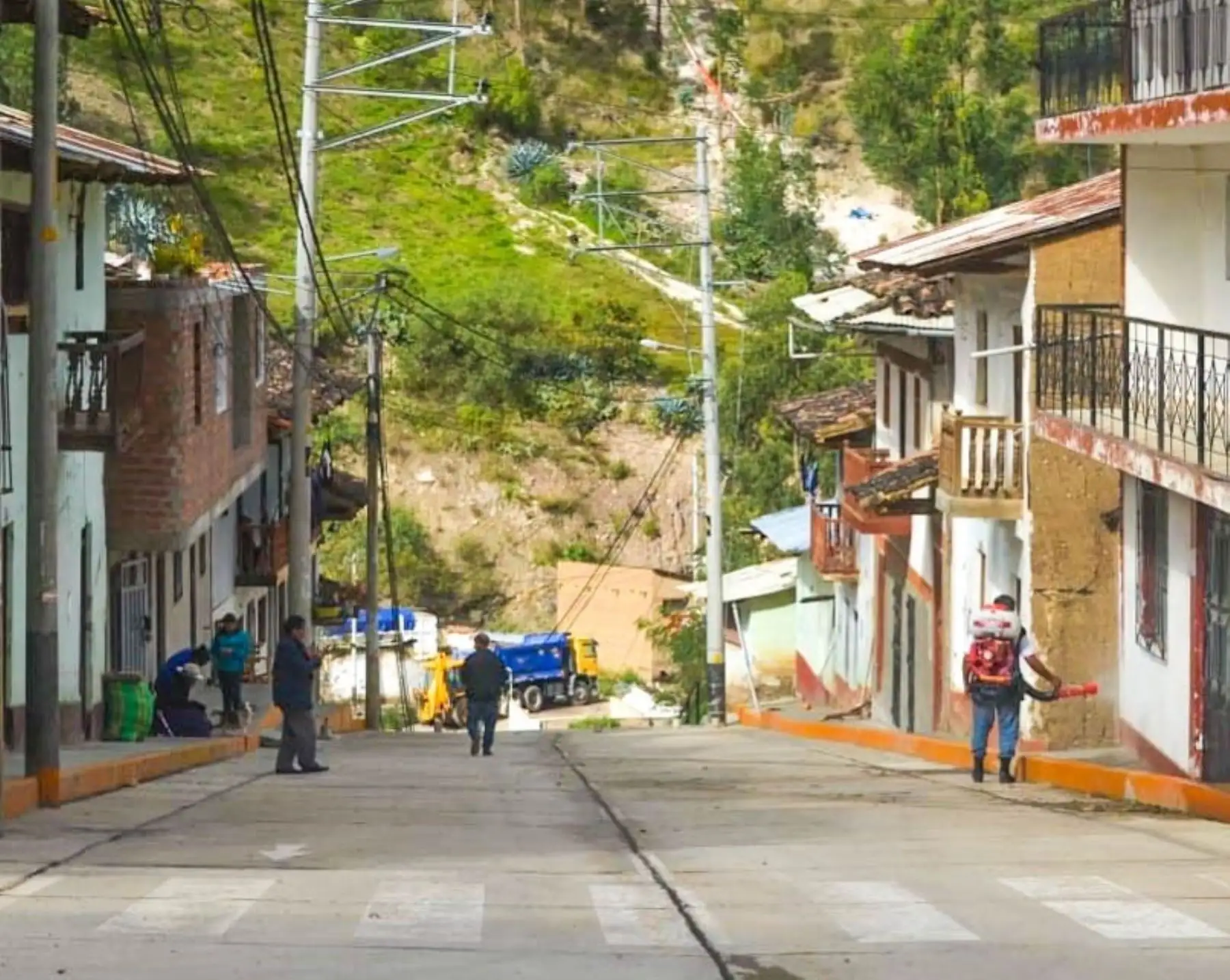 Un temblor de magnitud 3.5, con una profundidad de 19 kilómetros se registró hoy en la ciudad de Sihuas, en la provincia del mismo nombre en la región Áncash, informó el Centro Sismológico Nacional del Instituto Geofísico del Perú. Foto: ANDINA/difusión.