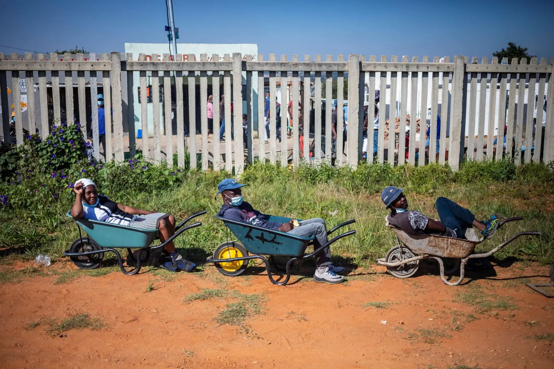 El número de muertos por la pandemia de la covid-19 en el continente africano también aumentó de 1,843 el martes por la tarde a 1,959 hasta esta tarde, según el CDC de África. Foto. EFE