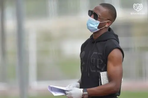 Luis Advíncula fue sometido a una prueba de coronavirus