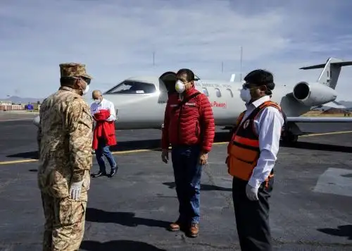 Ministro de Vivienda, Rodolfo Yáñez, visita Puno para evaluar medidas de prevención frente a la pandemia de coronavirus en dicha región.