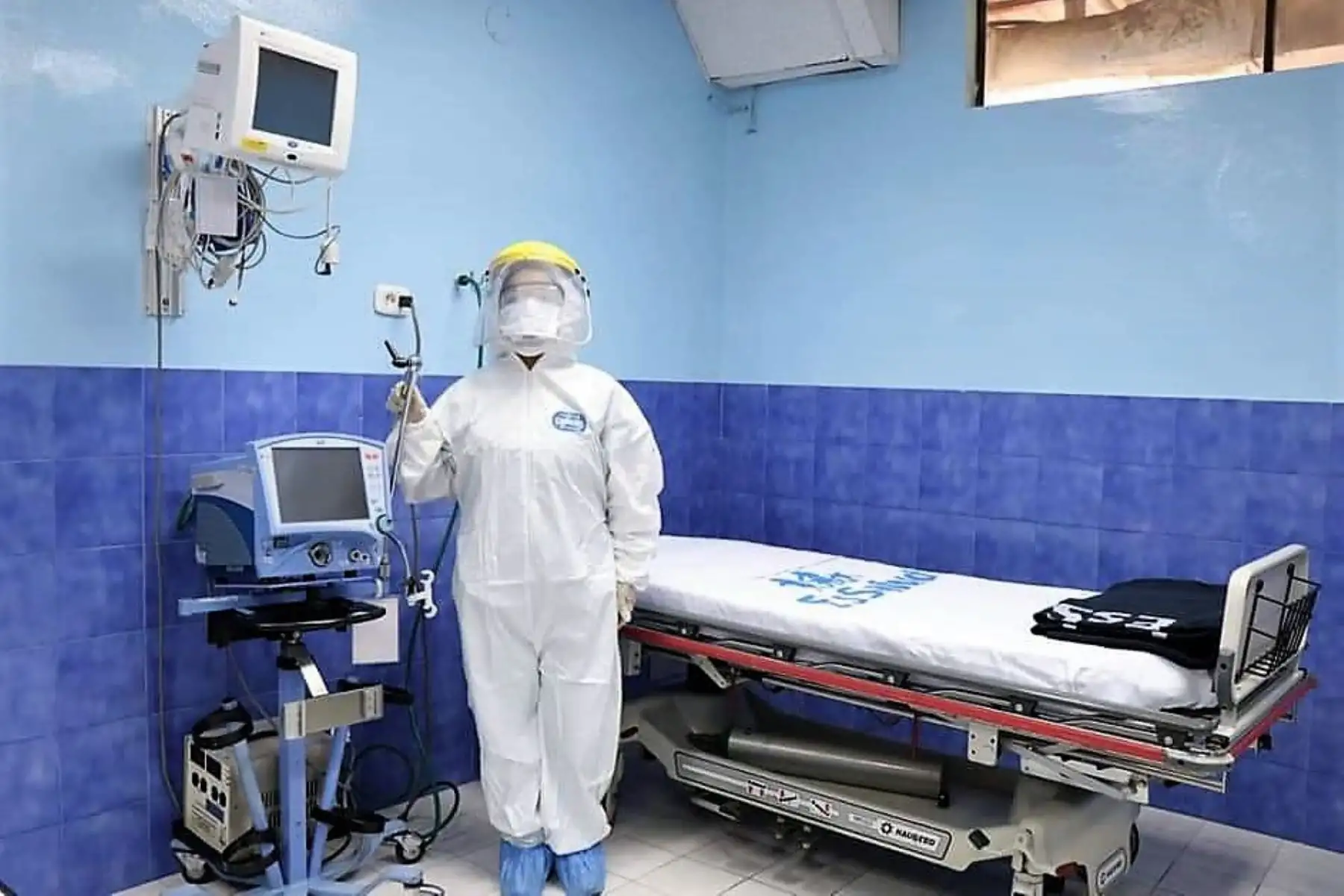Equipo y personal médico garantizan atención para pacientes con covid-19 en Apurímac.