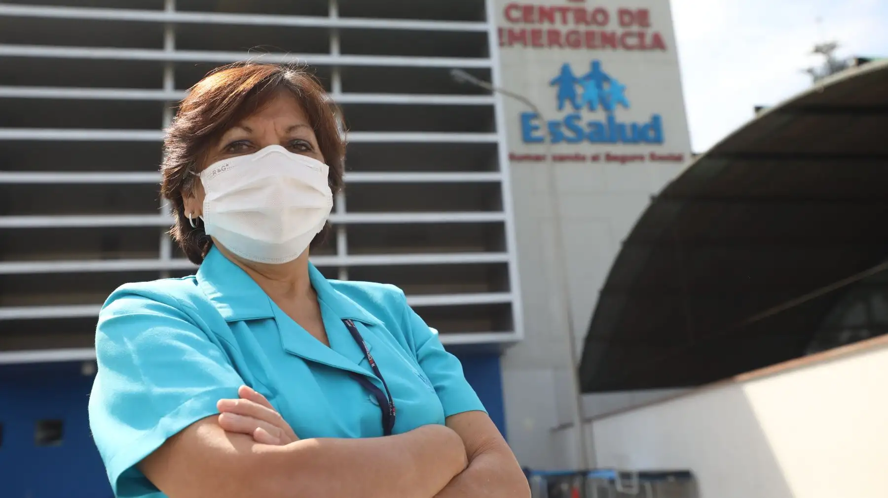 Heroínas de la salud, mujeres que salvan vidas de pacientes con coronavirus, en los hospitales Rebagliati, Sabogal y en el Centro de Aislamiento de la Villa Panamericana. Foto: ANDINA/Essalud
