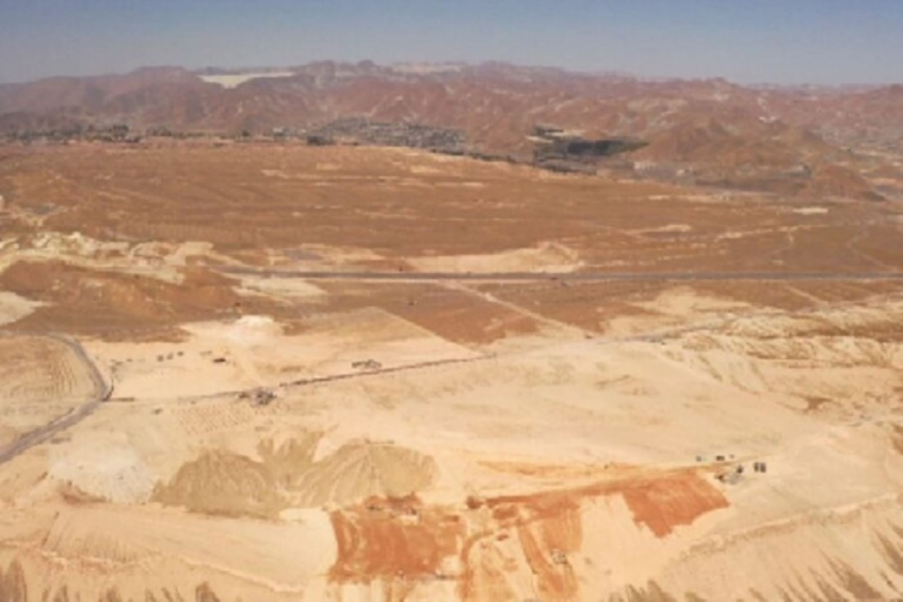 La Dirección Desconcentrada de Cultura de Arequipa realizó las inspecciones correspondientes, y concluyó que los mencionados trabajos de remoción de tierras y excavación no tienen lugar en la zona en la que se encuentran los petroglifos.