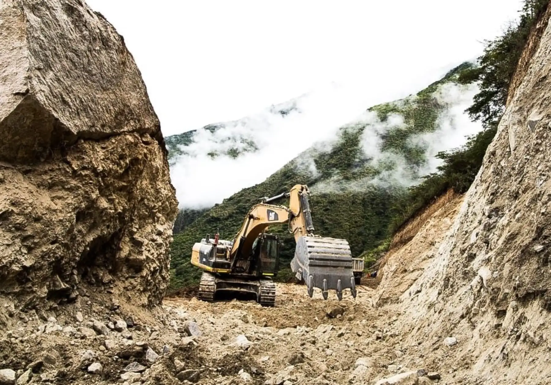Provías Descentralizado reanudará trabajos en 11 proyectos viales. Estas obras ayudarán a la reactivación económica en varias regiones del país.