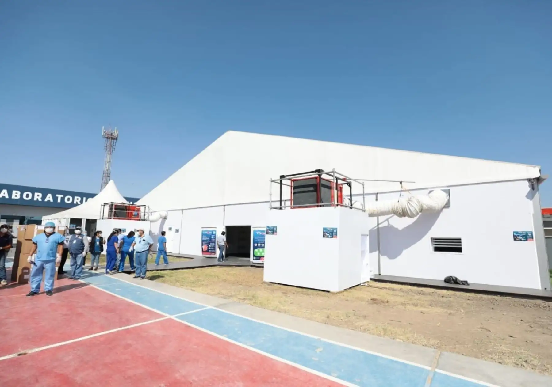 EsSalud puso en funcionamiento hoy un nuevo hospital temporal de EsSalud en Lambayeque, que atenderá a pacientes afectados con coronavirus (covid-19). ANDINA/Difusión
